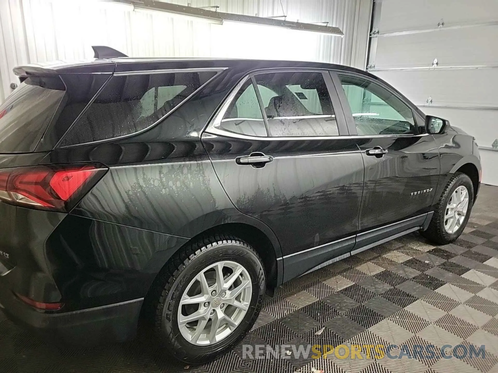 24 Photograph of a damaged car 3GNAXTEG3PL113338 CHEVROLET EQUINOX 2023