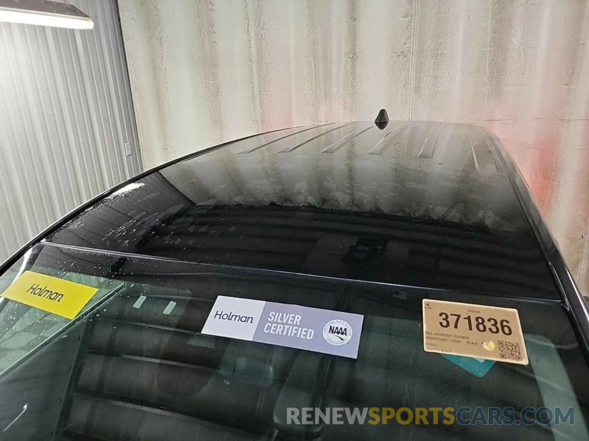 31 Photograph of a damaged car 3GNAXTEG3PL113338 CHEVROLET EQUINOX 2023