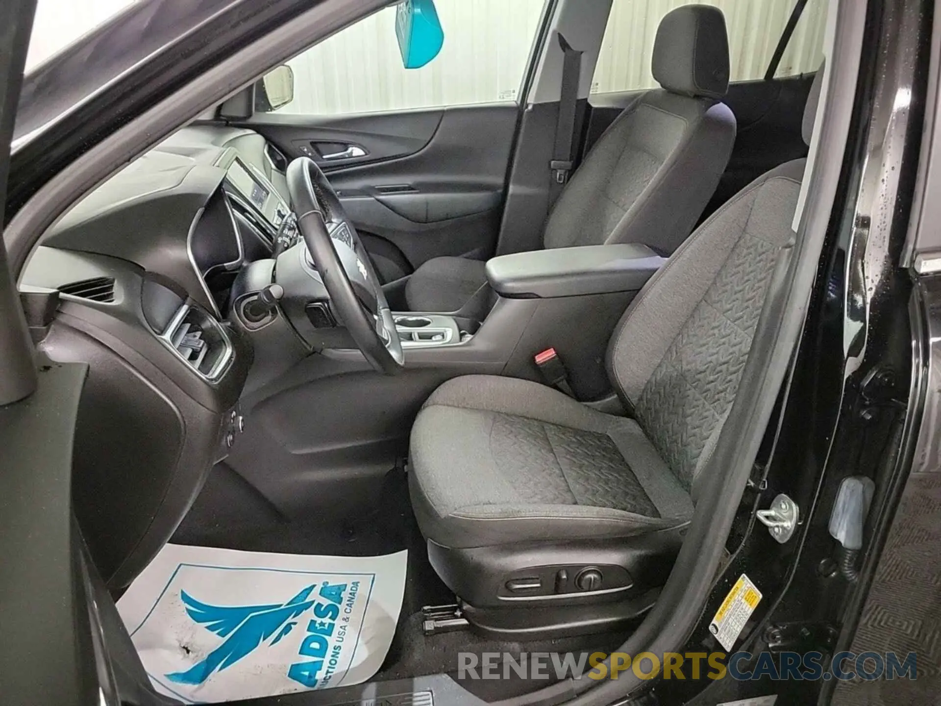 39 Photograph of a damaged car 3GNAXTEG3PL113338 CHEVROLET EQUINOX 2023