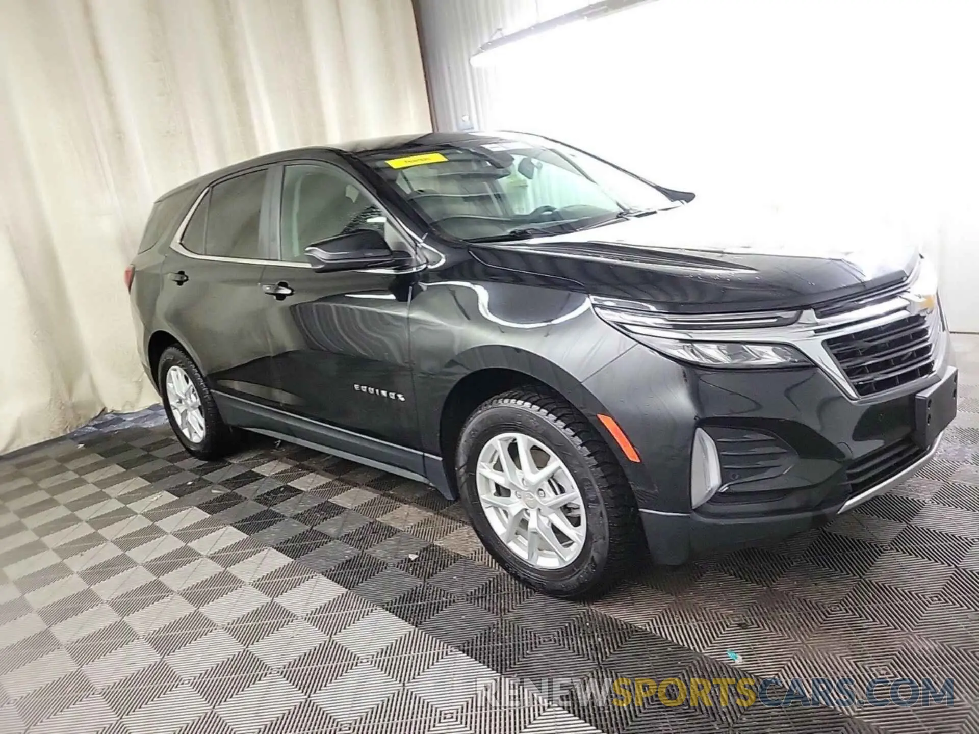 8 Photograph of a damaged car 3GNAXTEG3PL113338 CHEVROLET EQUINOX 2023