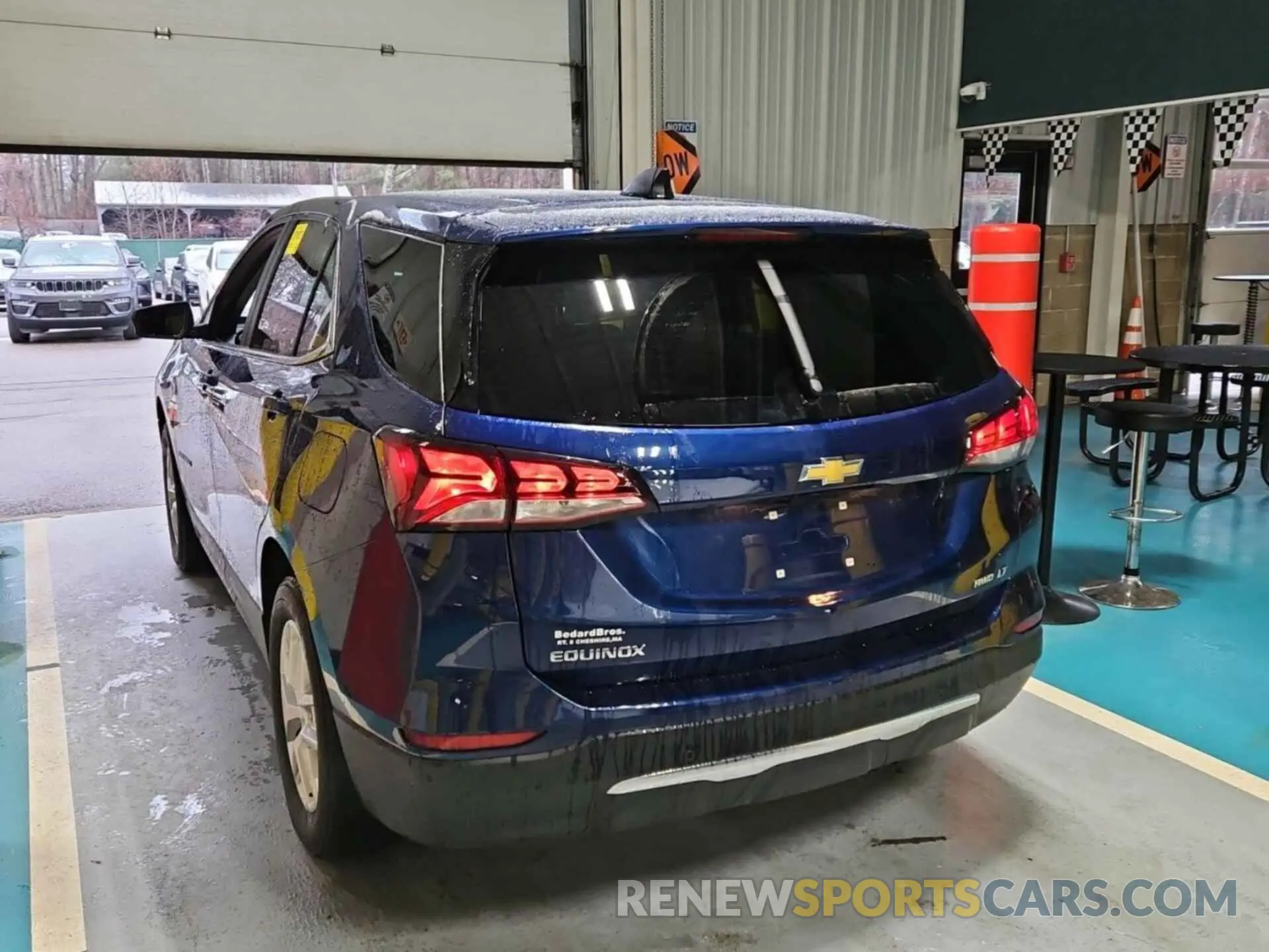 10 Photograph of a damaged car 3GNAXTEG3PL181932 CHEVROLET EQUINOX 2023