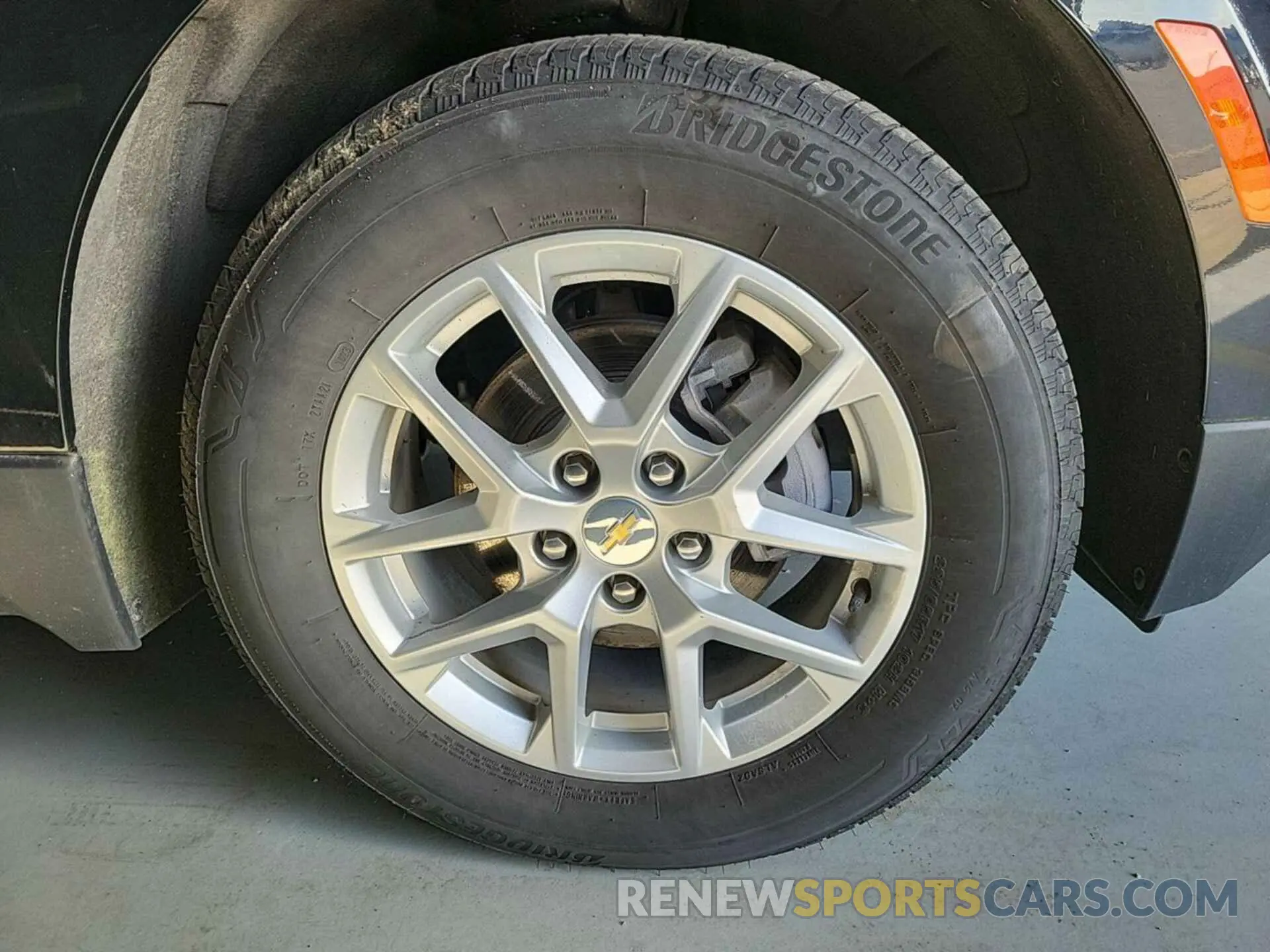 18 Photograph of a damaged car 3GNAXTEG3PL252501 CHEVROLET EQUINOX 2023