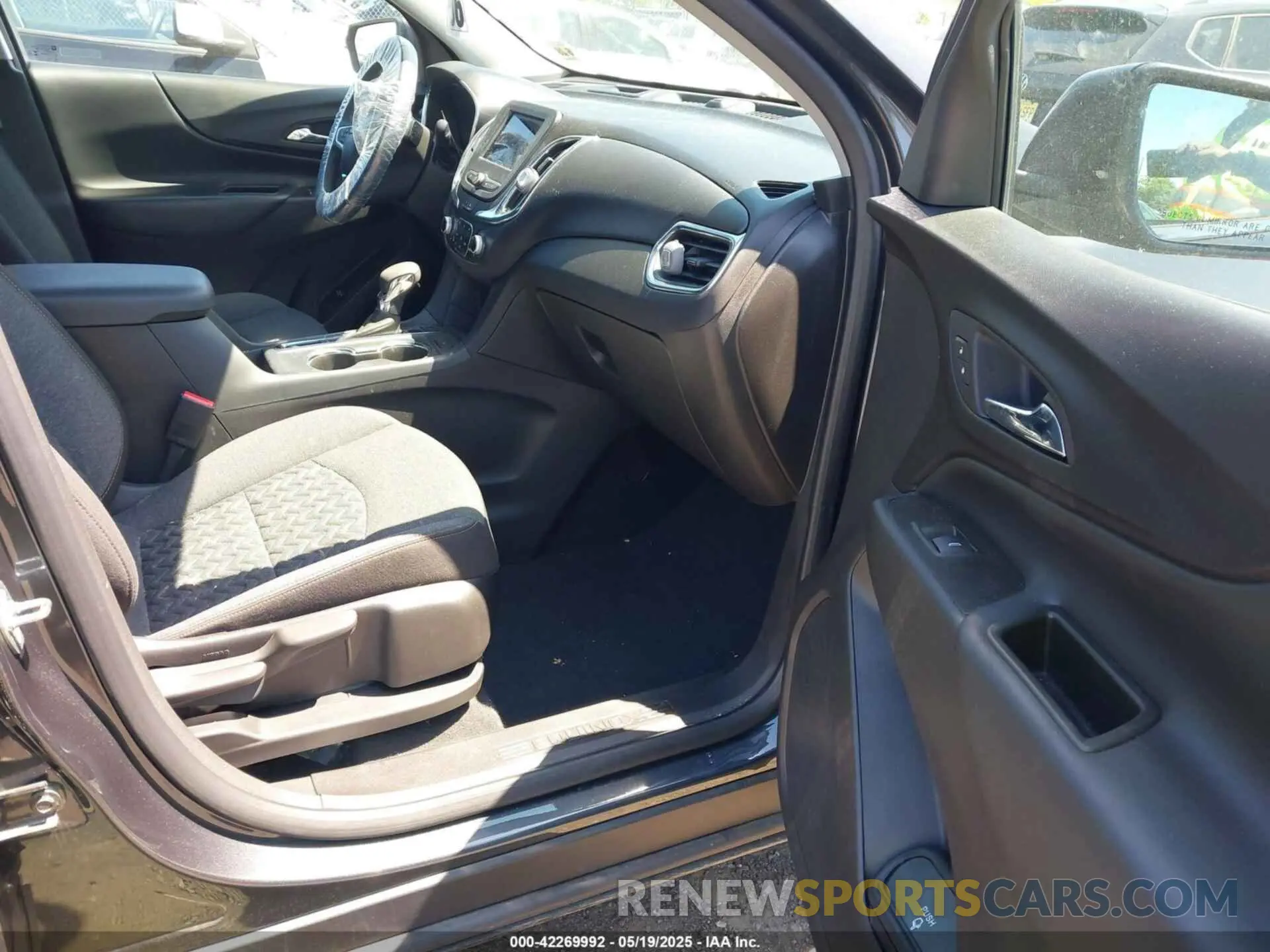 5 Photograph of a damaged car 3GNAXTEG3PS192516 CHEVROLET EQUINOX 2023