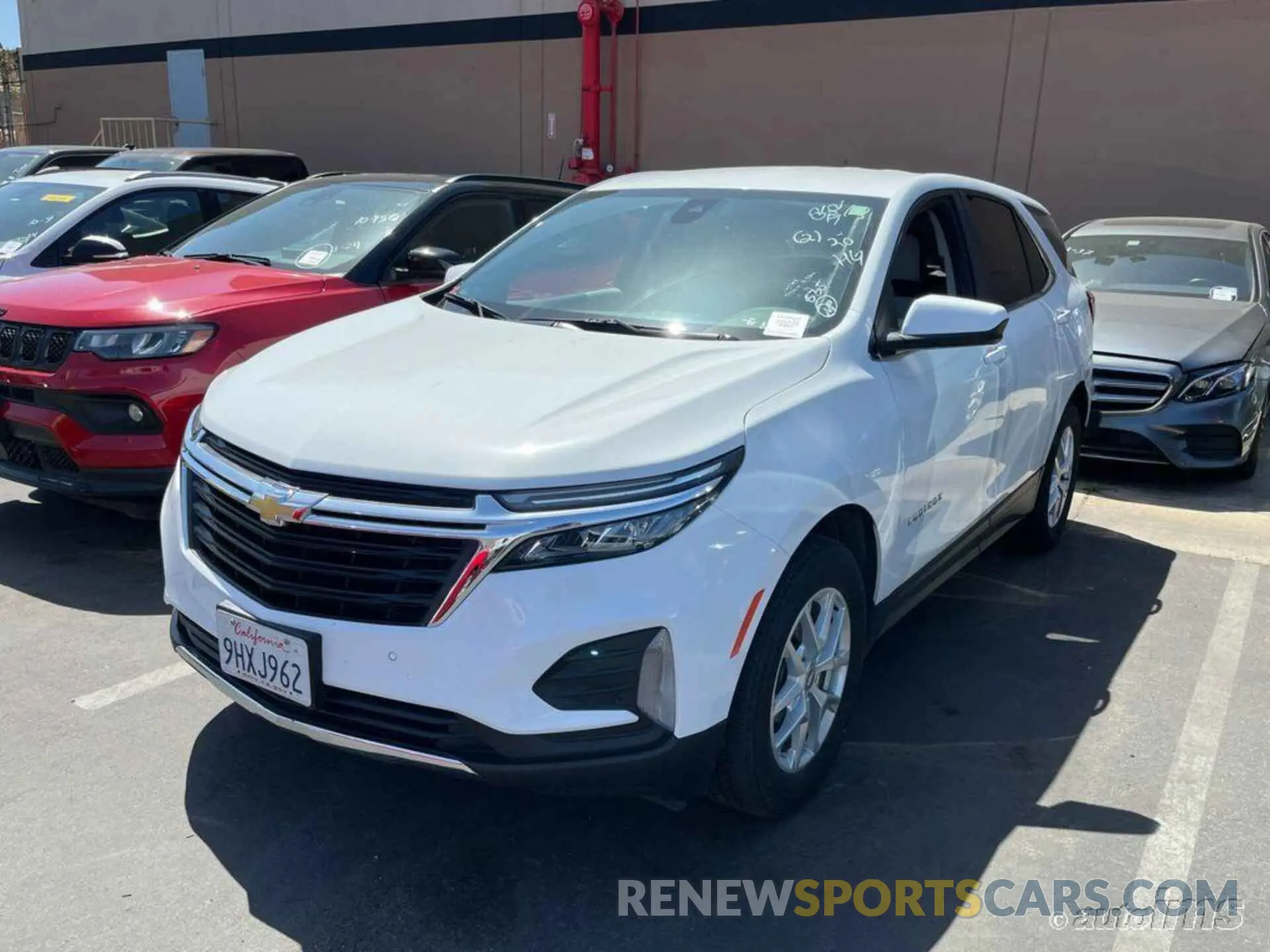 4 Photograph of a damaged car 3GNAXTEG3PS192578 CHEVROLET EQUINOX 2023