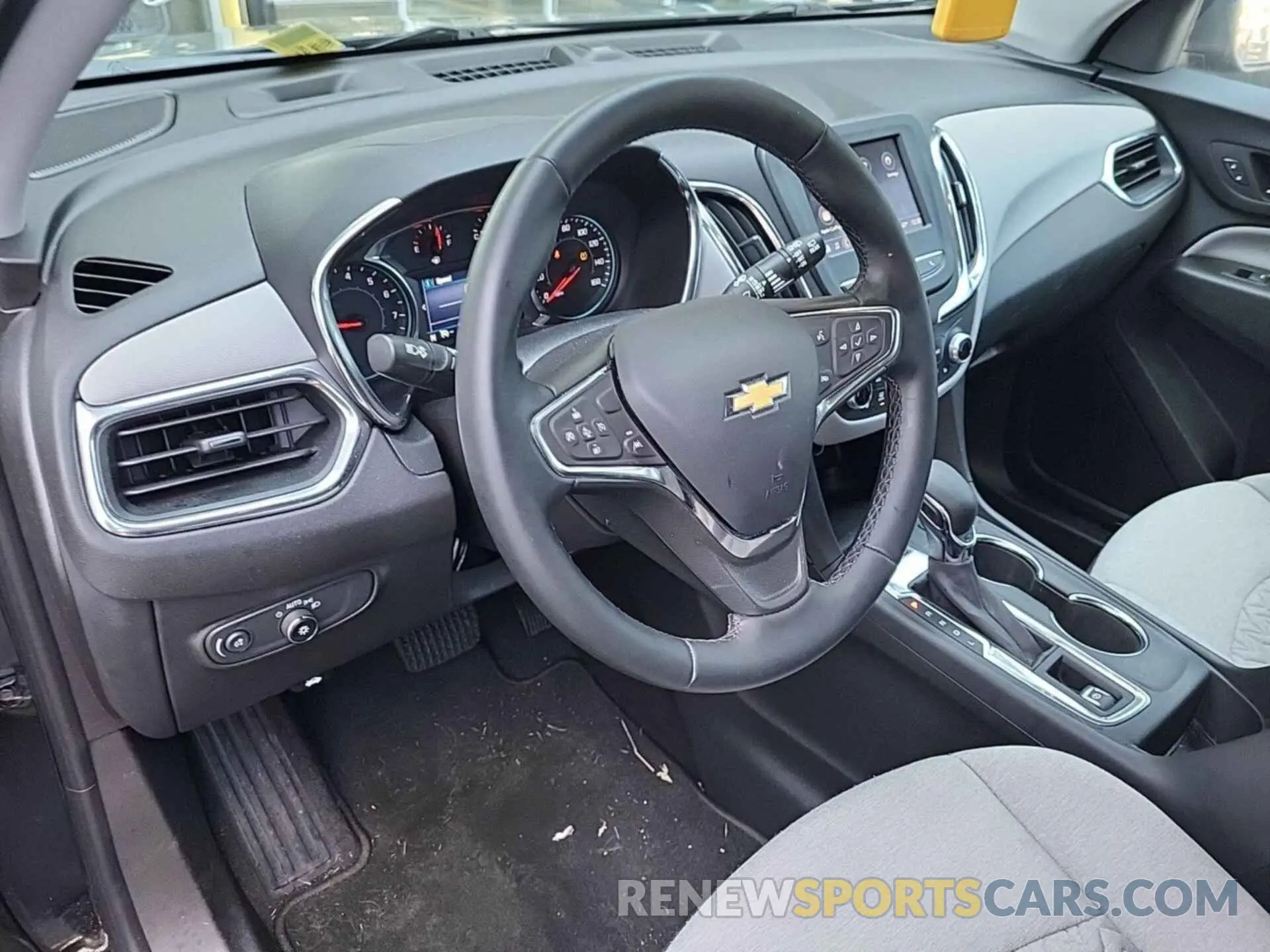 17 Photograph of a damaged car 3GNAXTEG4PL253463 CHEVROLET EQUINOX 2023