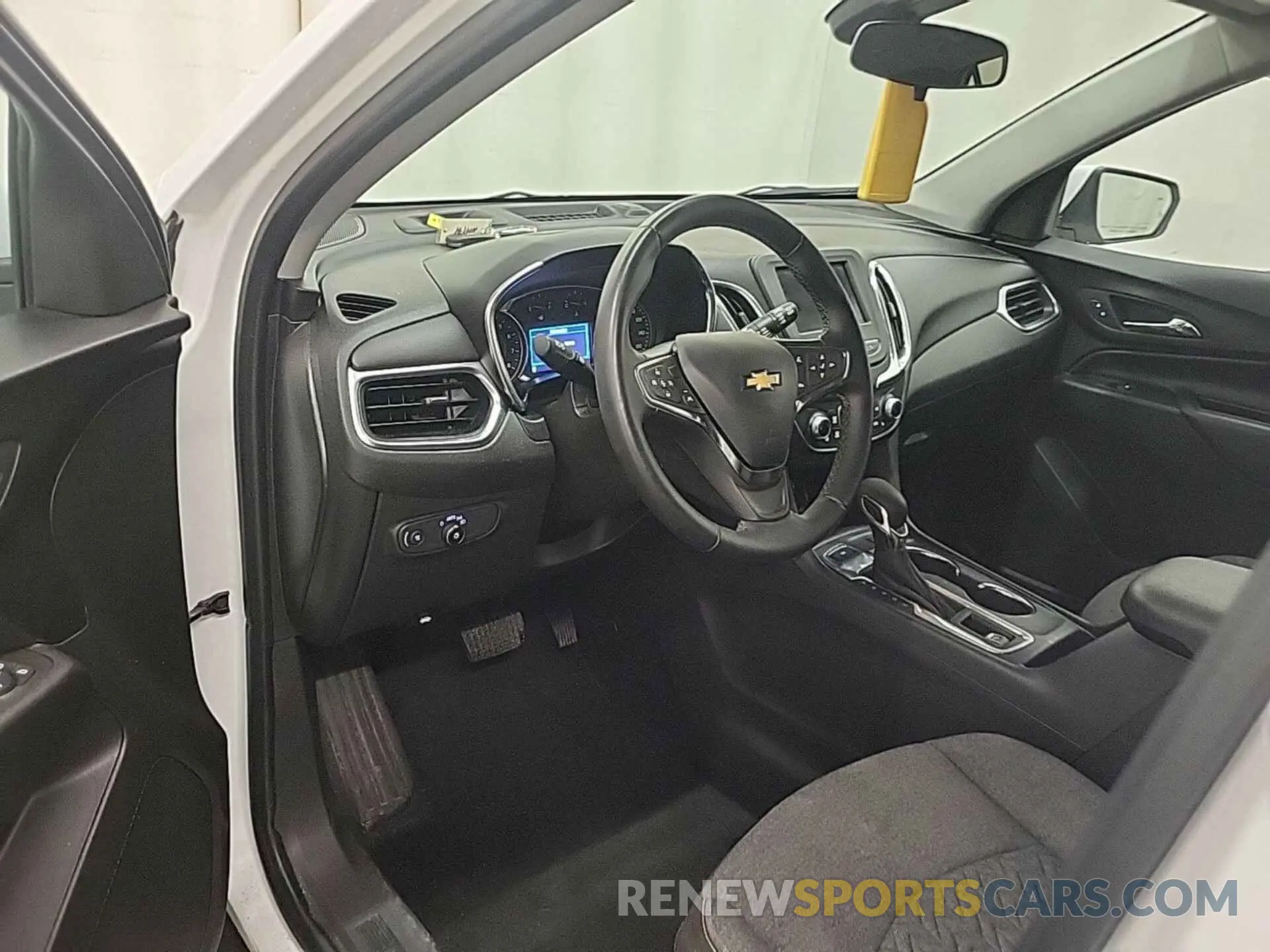 2 Photograph of a damaged car 3GNAXTEG4PS209131 CHEVROLET EQUINOX 2023