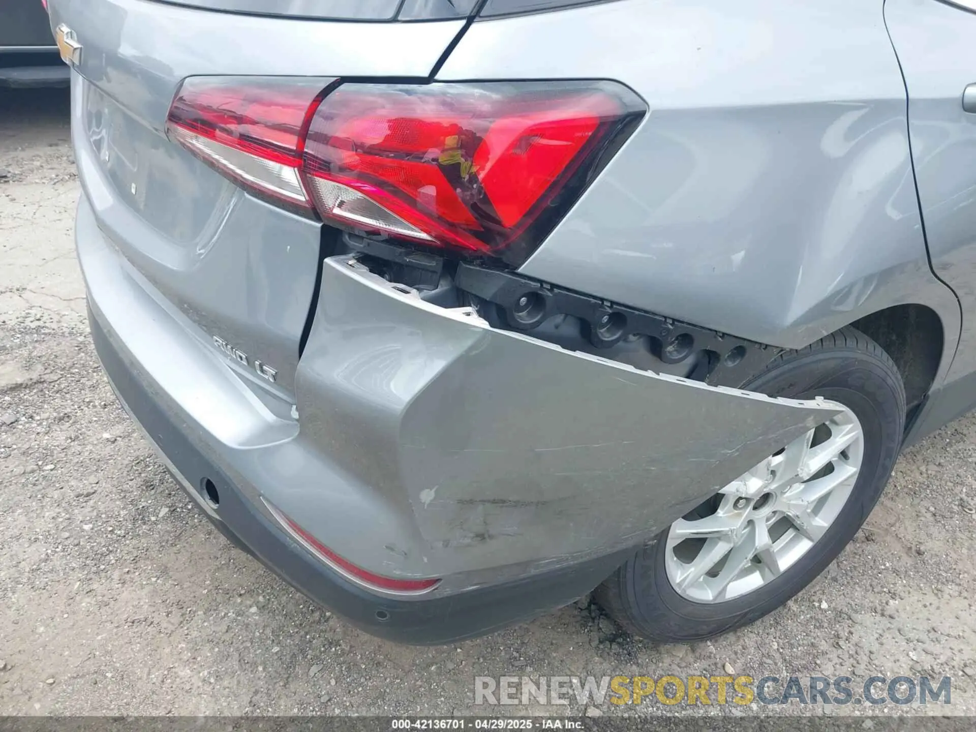 16 Photograph of a damaged car 3GNAXTEG5PL154697 CHEVROLET EQUINOX 2023
