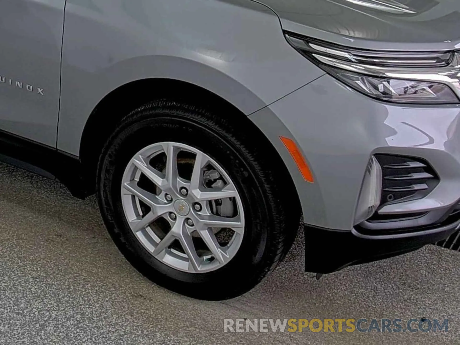 10 Photograph of a damaged car 3GNAXTEG5PL252533 CHEVROLET EQUINOX 2023
