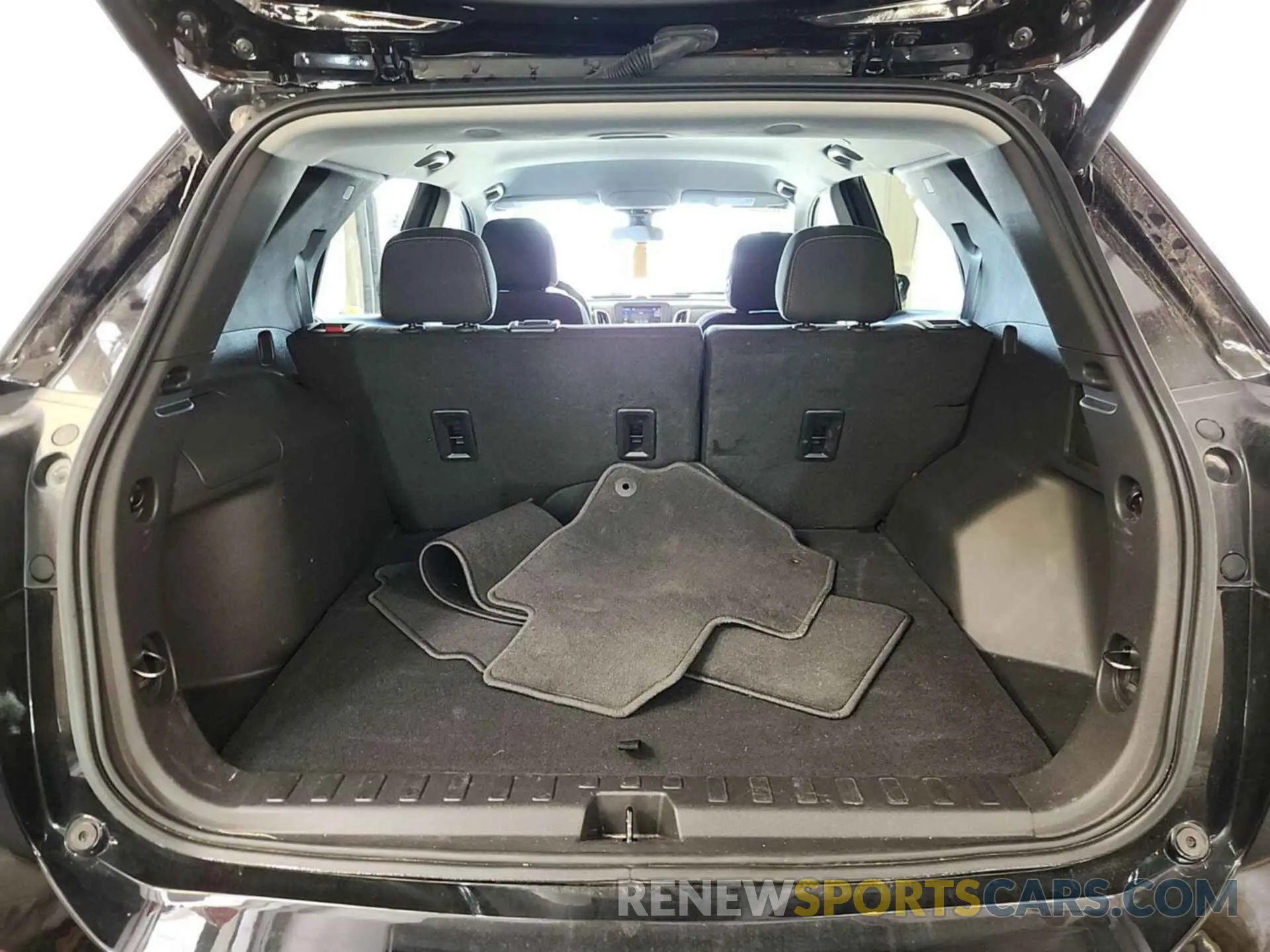 21 Photograph of a damaged car 3GNAXTEG5PL253097 CHEVROLET EQUINOX 2023