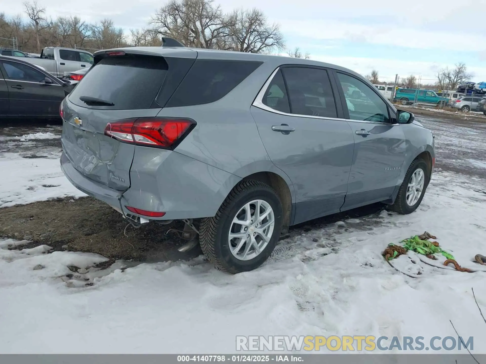 4 Photograph of a damaged car 3GNAXTEG5PS166063 CHEVROLET EQUINOX 2023