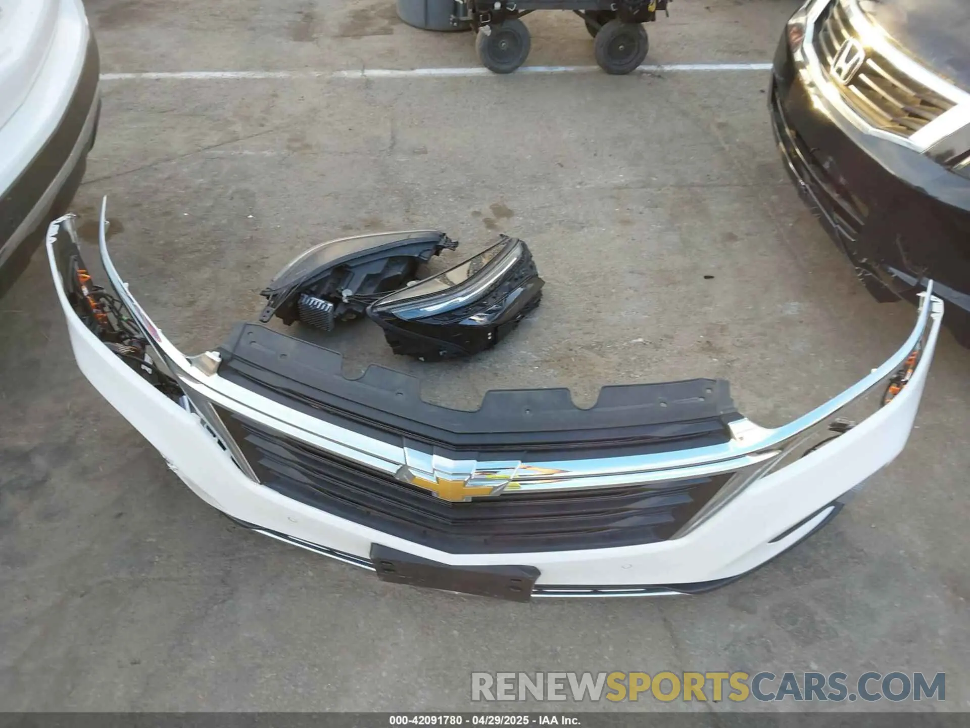12 Photograph of a damaged car 3GNAXTEG5PS199676 CHEVROLET EQUINOX 2023