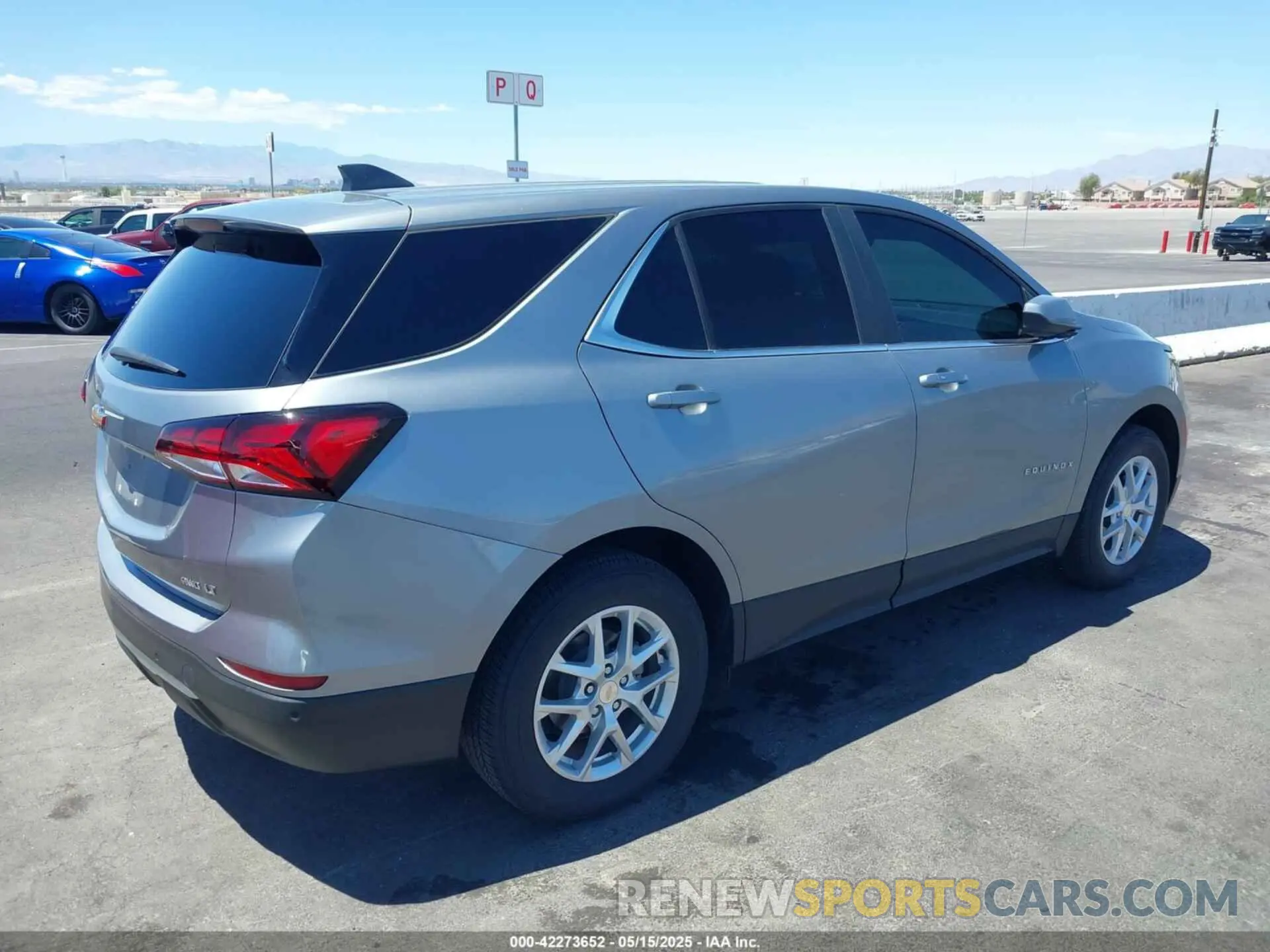 4 Photograph of a damaged car 3GNAXTEG5PS203368 CHEVROLET EQUINOX 2023
