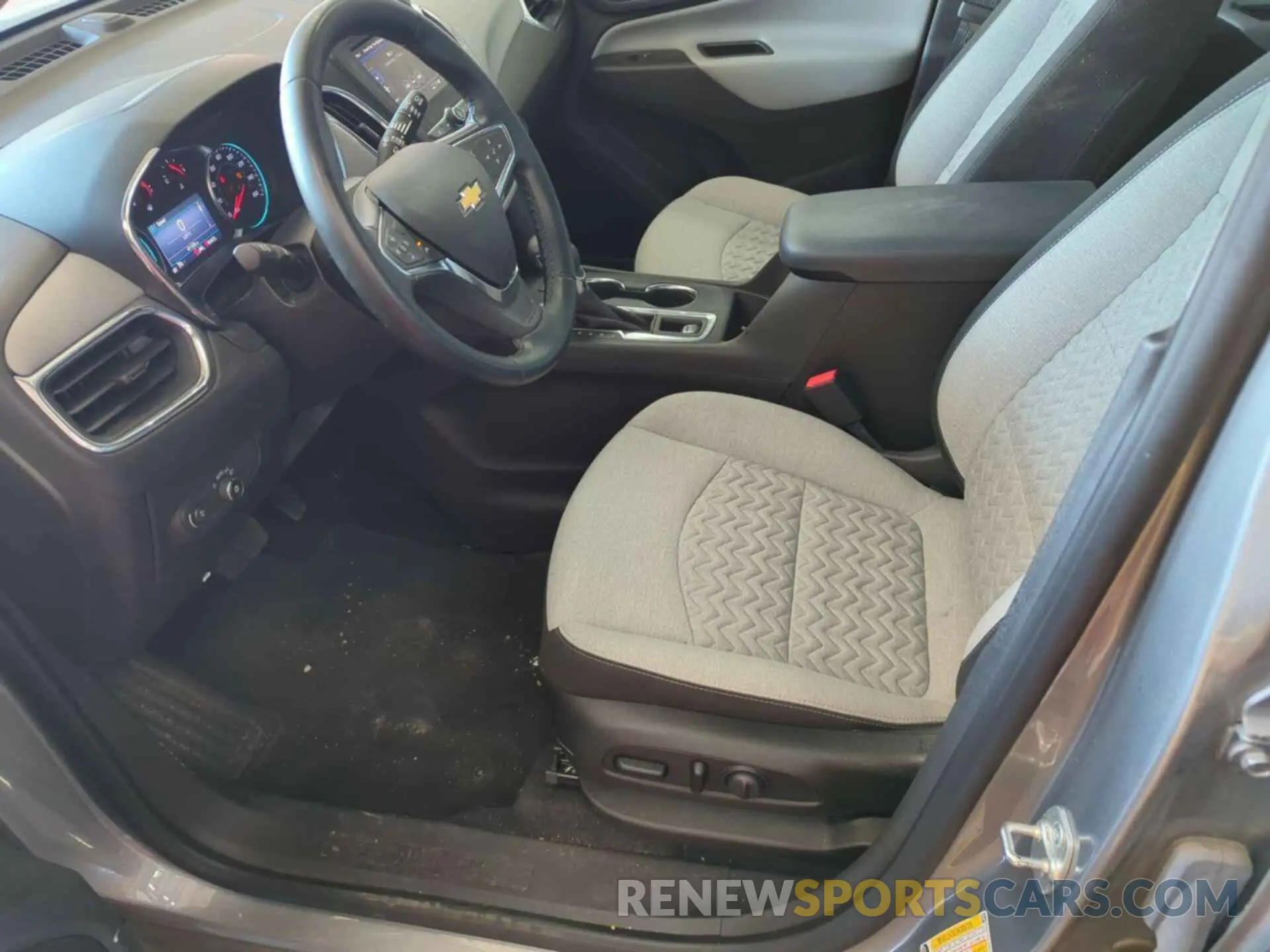 21 Photograph of a damaged car 3GNAXTEG5PS211535 CHEVROLET EQUINOX 2023