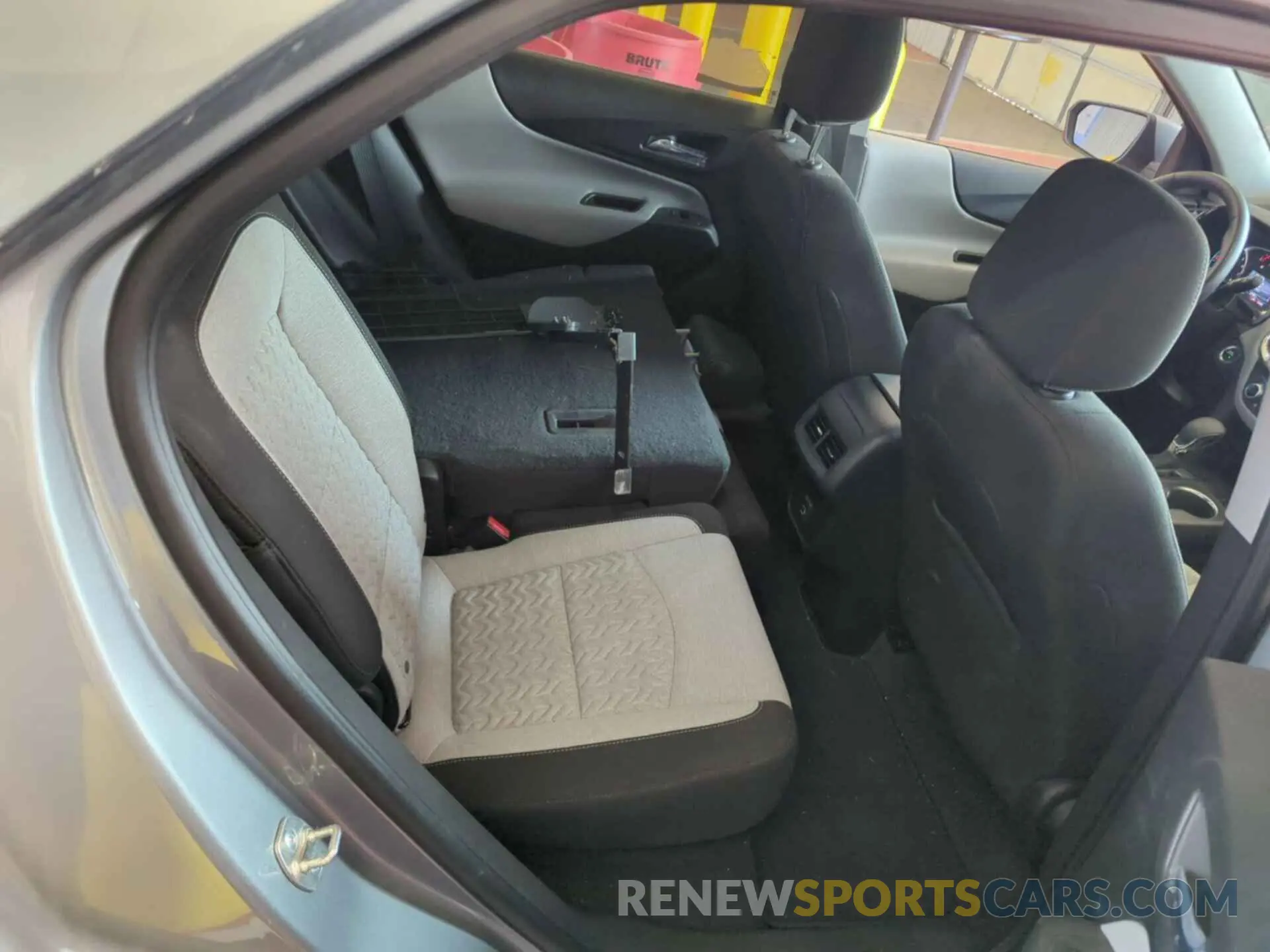 28 Photograph of a damaged car 3GNAXTEG5PS211535 CHEVROLET EQUINOX 2023