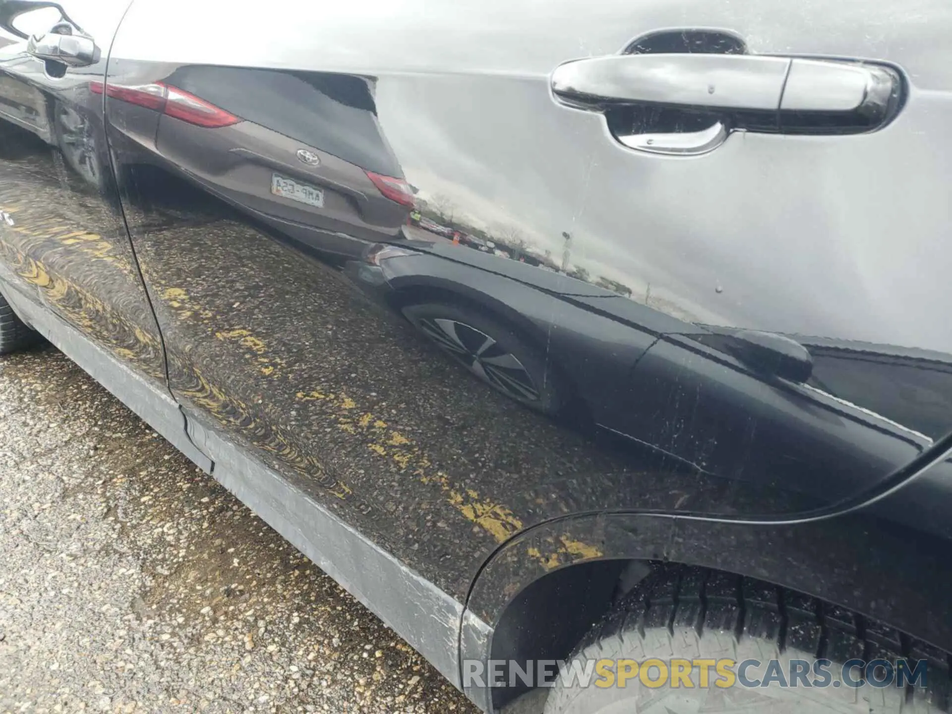 11 Photograph of a damaged car 3GNAXTEG6PL118520 CHEVROLET EQUINOX 2023