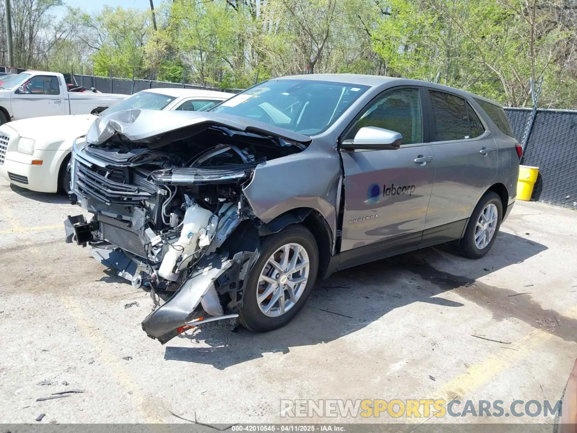 2 Photograph of a damaged car 3GNAXTEG6PL246014 CHEVROLET EQUINOX 2023