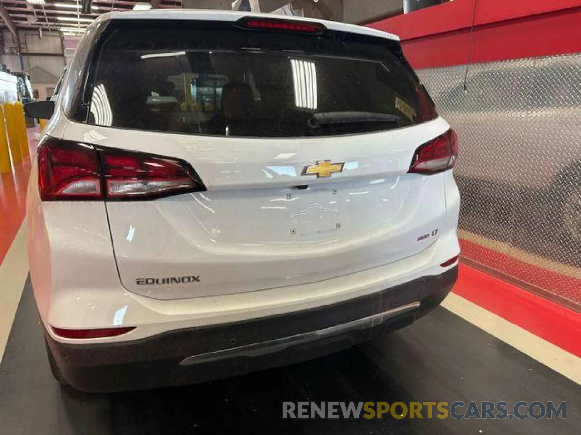 24 Photograph of a damaged car 3GNAXTEG6PL251469 CHEVROLET EQUINOX 2023