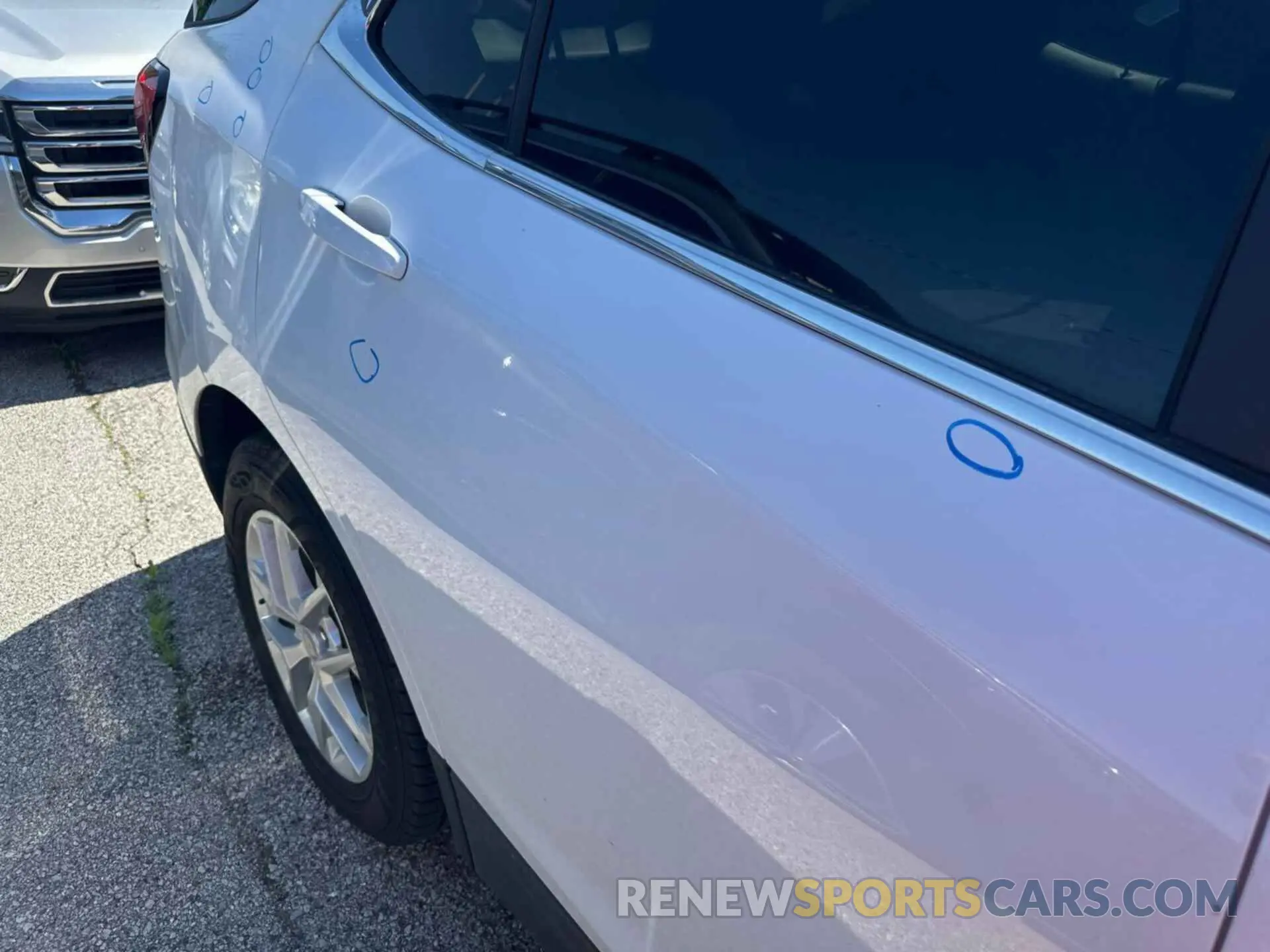 8 Photograph of a damaged car 3GNAXTEG6PL251469 CHEVROLET EQUINOX 2023