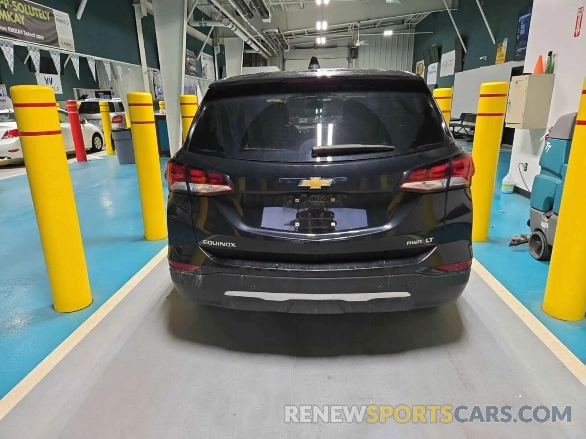 44 Photograph of a damaged car 3GNAXTEG6PL252993 CHEVROLET EQUINOX 2023