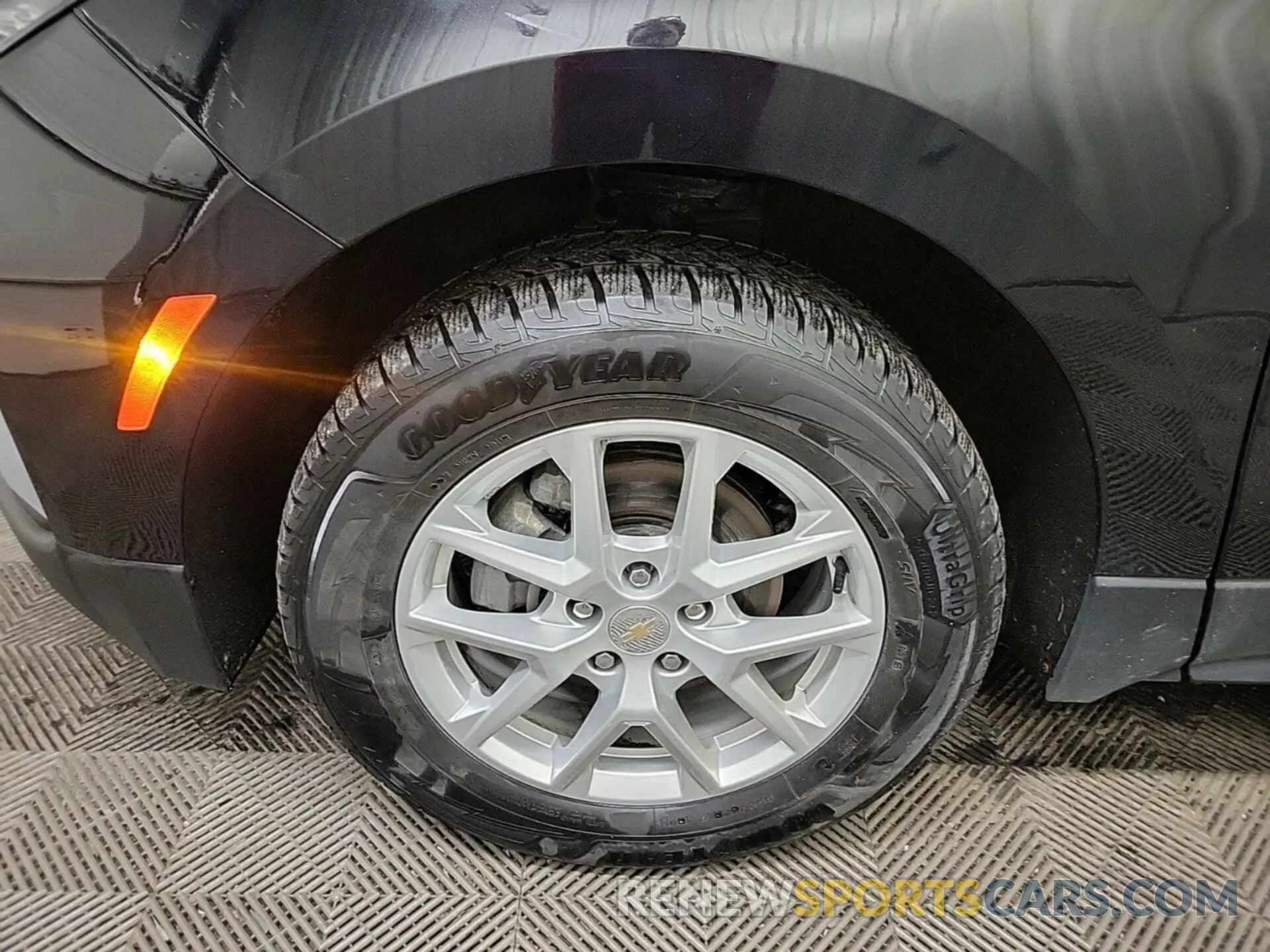 5 Photograph of a damaged car 3GNAXTEG6PL252993 CHEVROLET EQUINOX 2023