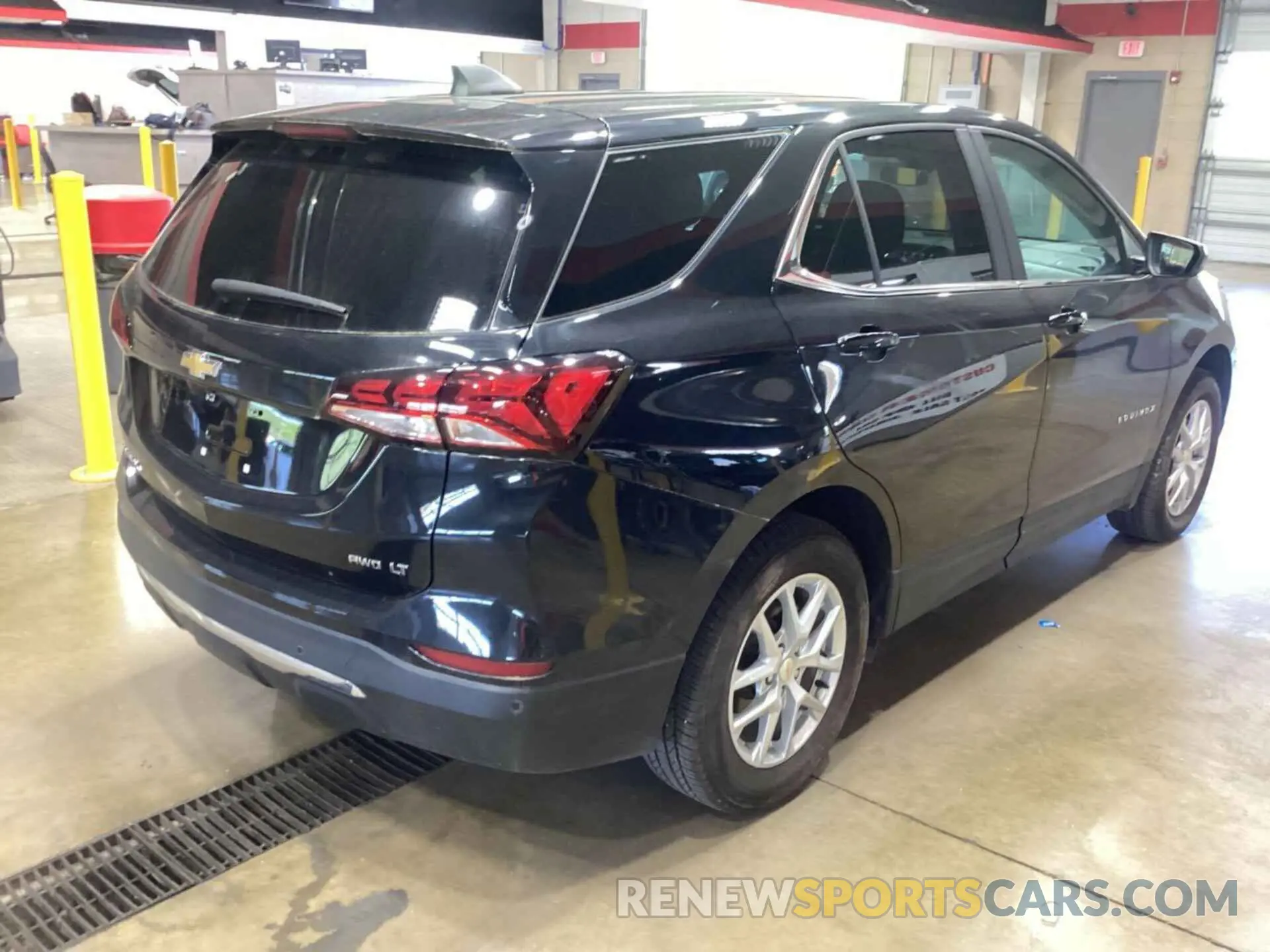 13 Photograph of a damaged car 3GNAXTEG6PL259913 CHEVROLET EQUINOX 2023