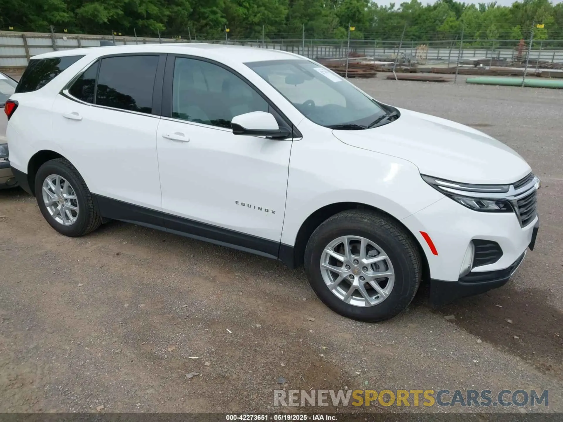 1 Photograph of a damaged car 3GNAXTEG6PS198990 CHEVROLET EQUINOX 2023