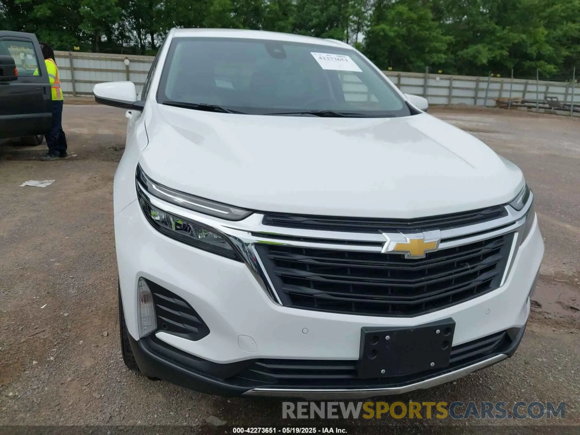 12 Photograph of a damaged car 3GNAXTEG6PS198990 CHEVROLET EQUINOX 2023
