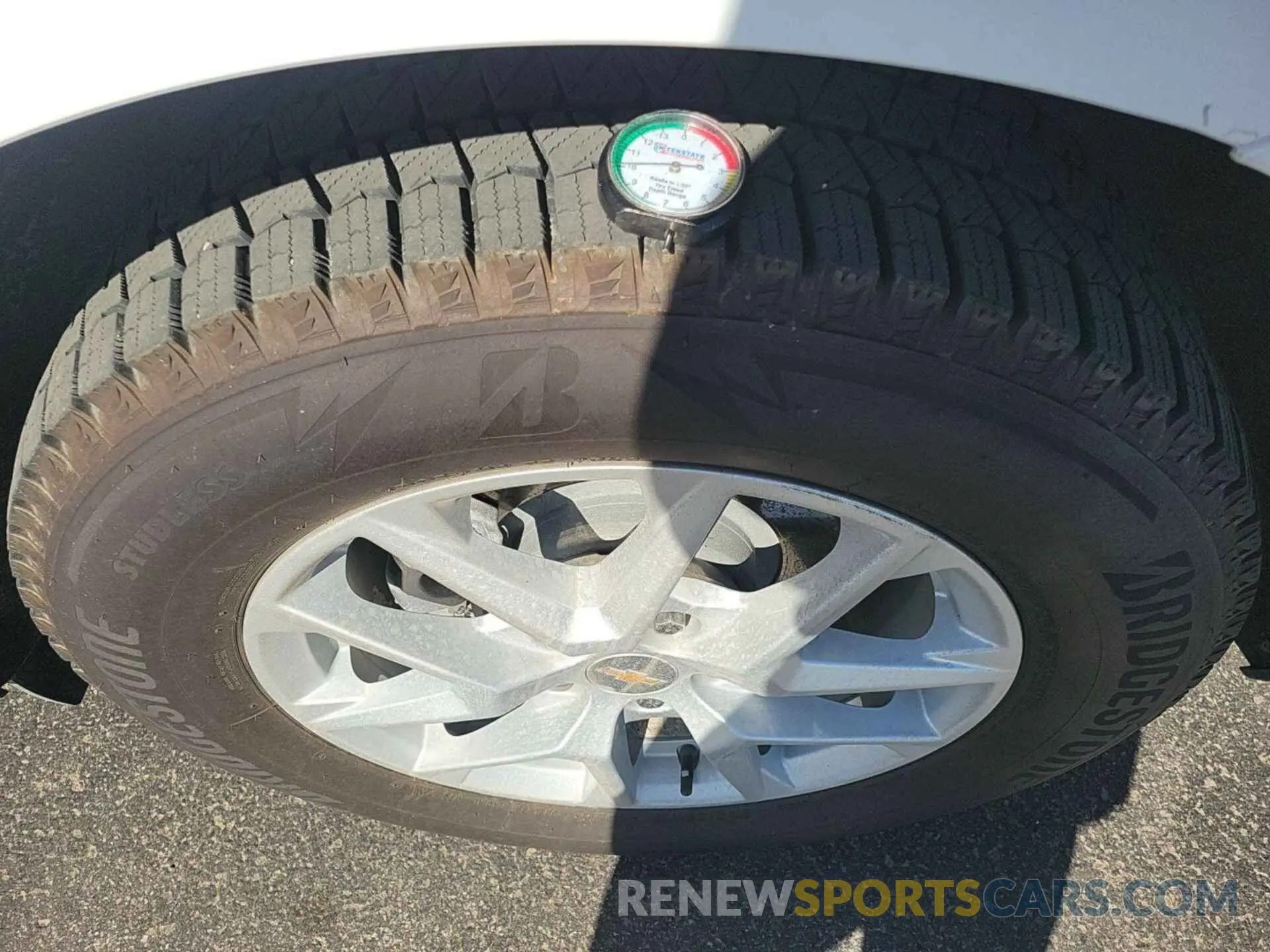 24 Photograph of a damaged car 3GNAXTEG6PS208496 CHEVROLET EQUINOX 2023