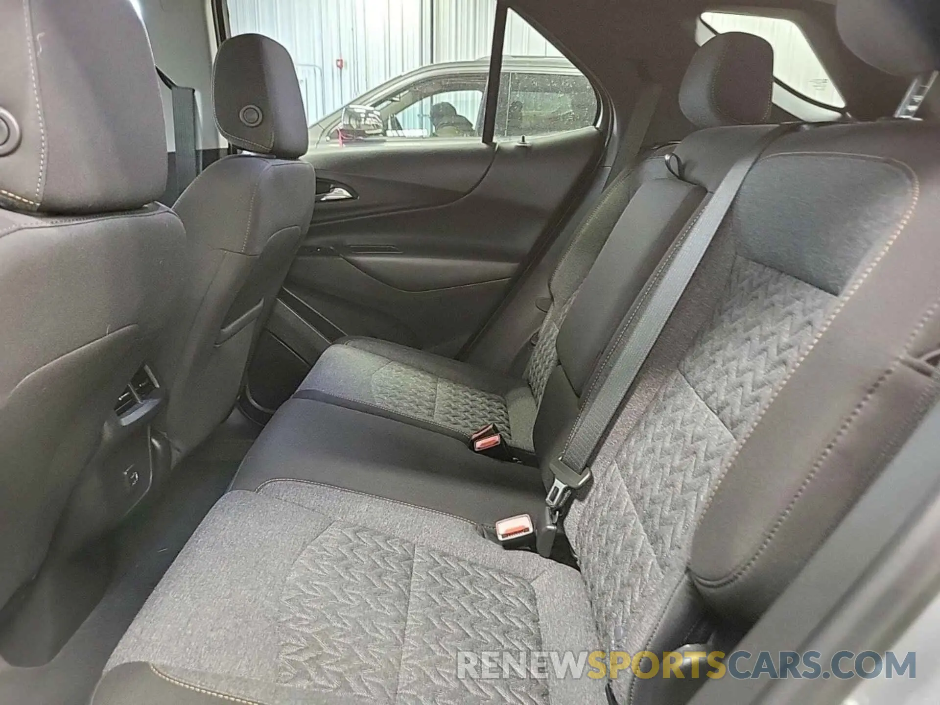 18 Photograph of a damaged car 3GNAXTEG7PL253697 CHEVROLET EQUINOX 2023