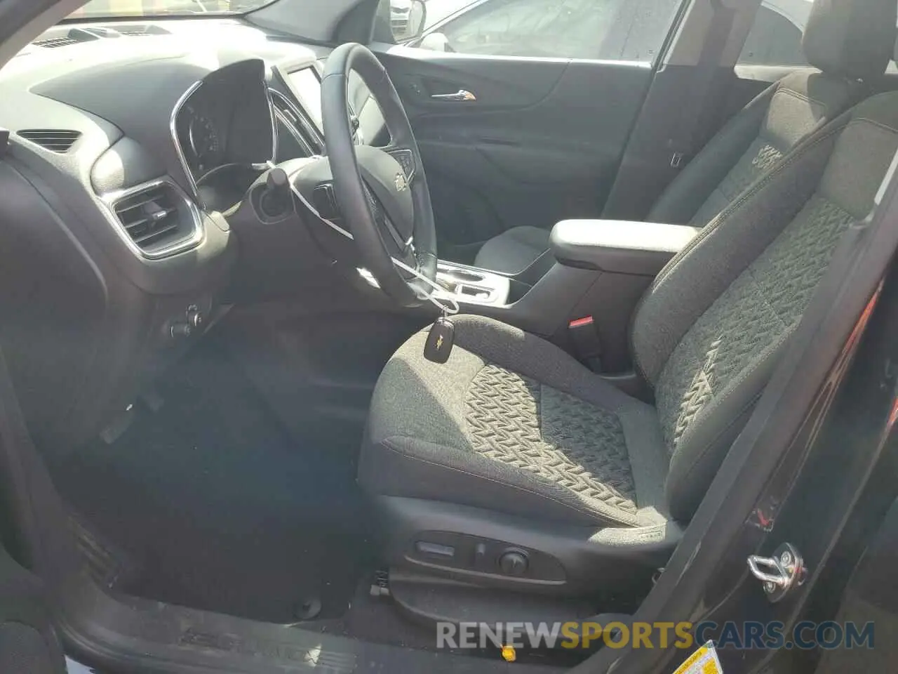 7 Photograph of a damaged car 3GNAXTEG7PS112781 CHEVROLET EQUINOX 2023