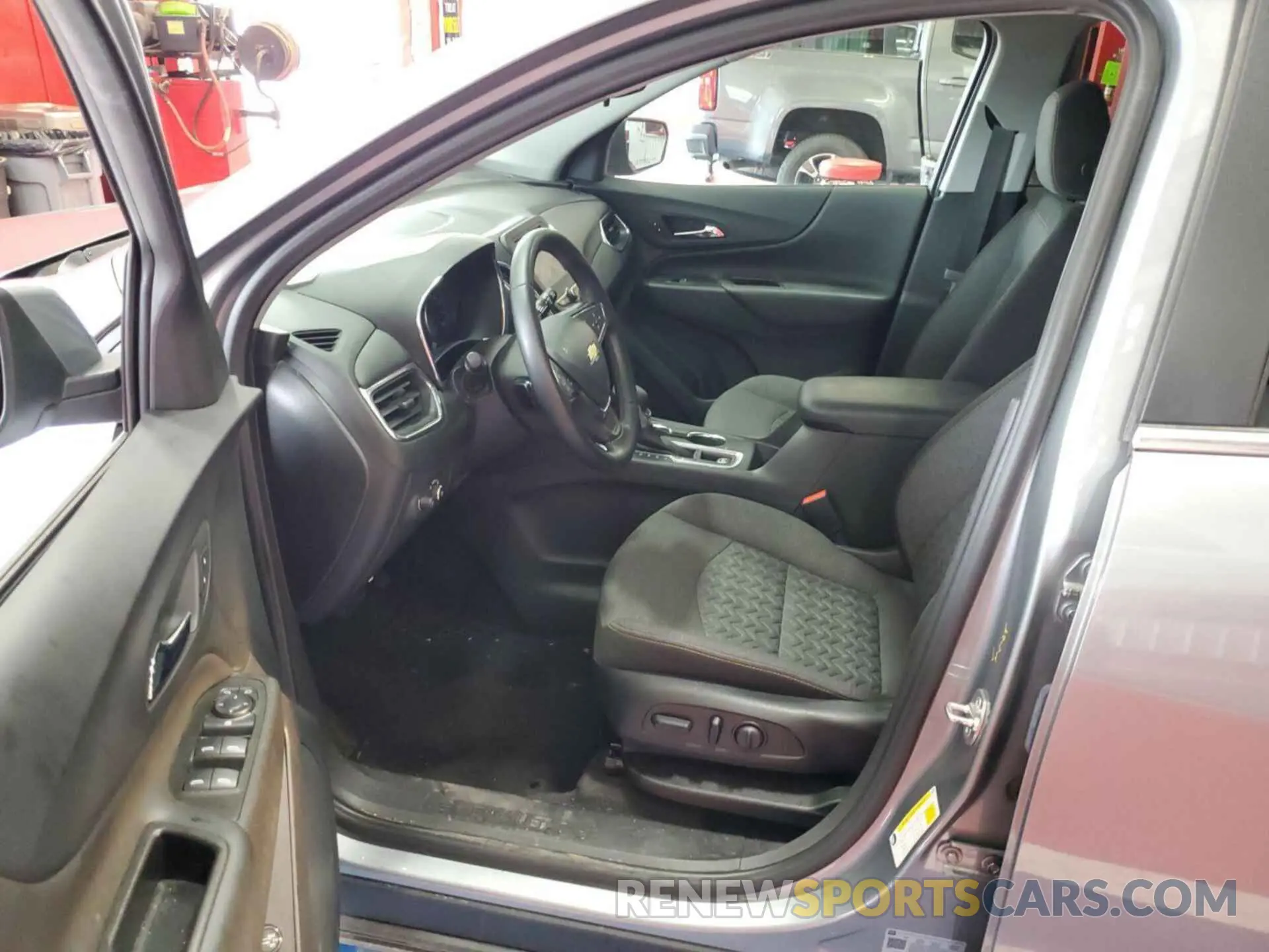 9 Photograph of a damaged car 3GNAXTEG7PS209561 CHEVROLET EQUINOX 2023