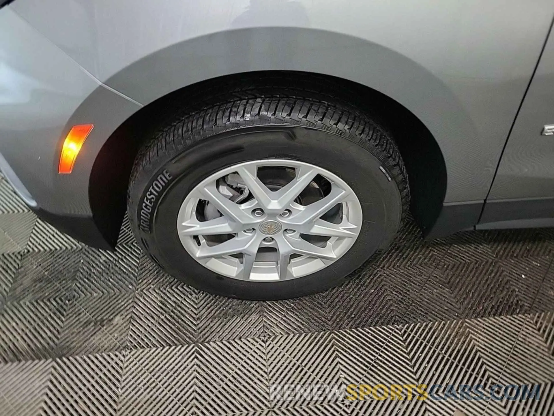10 Photograph of a damaged car 3GNAXTEG8PL208218 CHEVROLET EQUINOX 2023