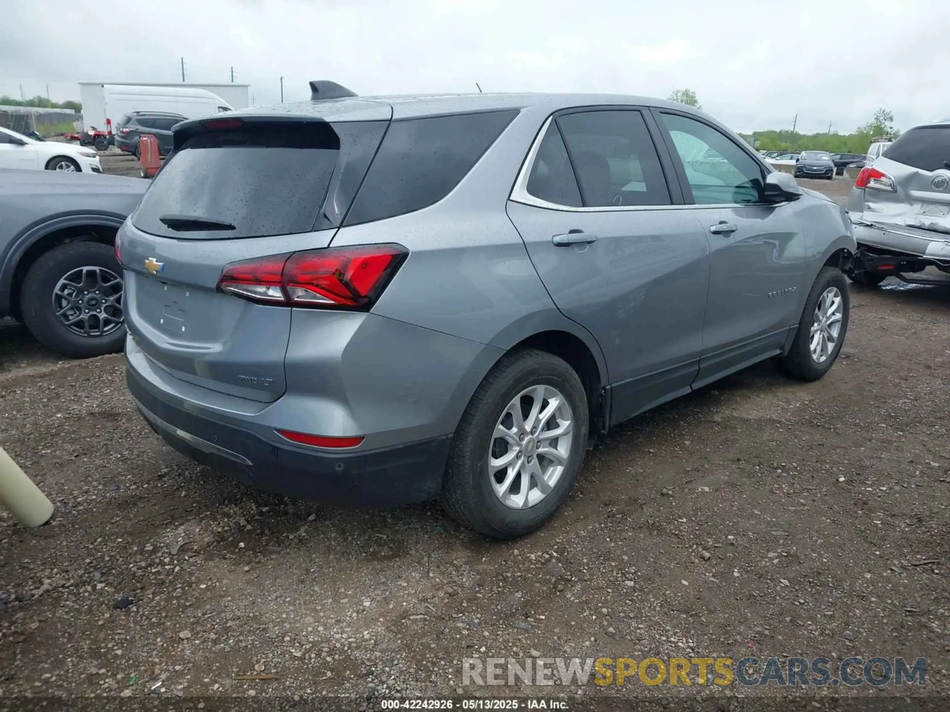 4 Photograph of a damaged car 3GNAXTEG8PL245611 CHEVROLET EQUINOX 2023
