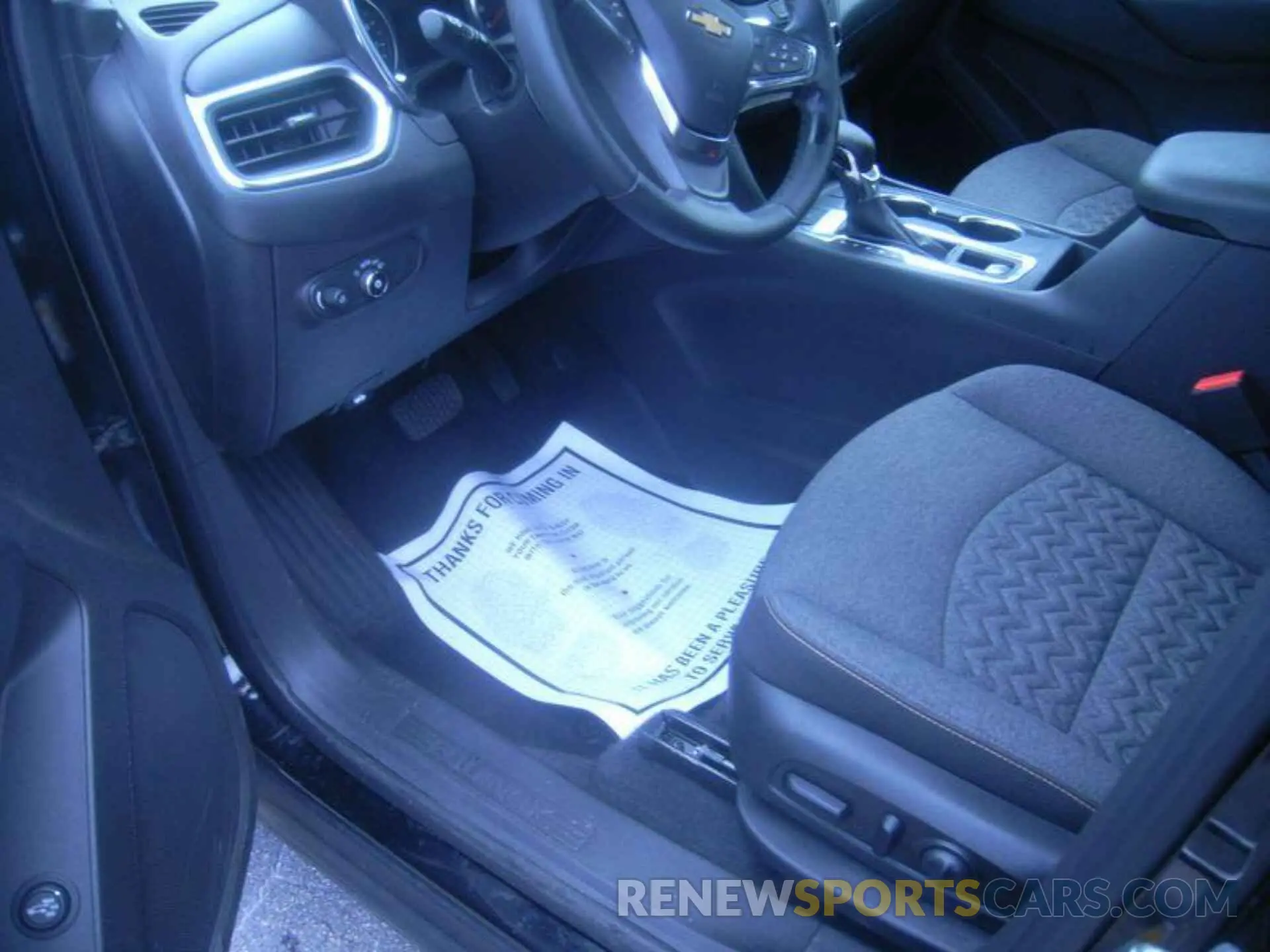 18 Photograph of a damaged car 3GNAXTEG9PL252938 CHEVROLET EQUINOX 2023