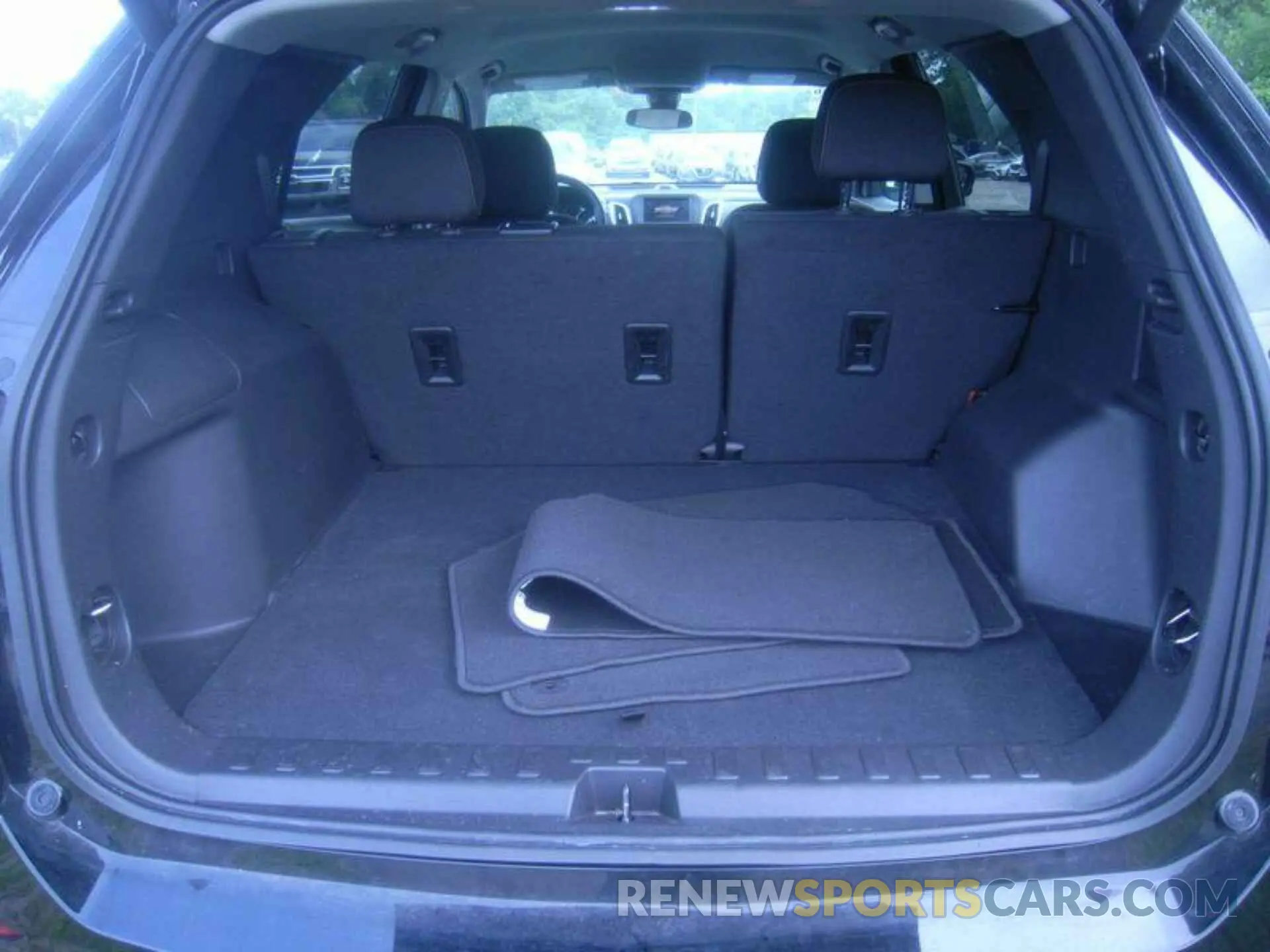 9 Photograph of a damaged car 3GNAXTEG9PL252938 CHEVROLET EQUINOX 2023