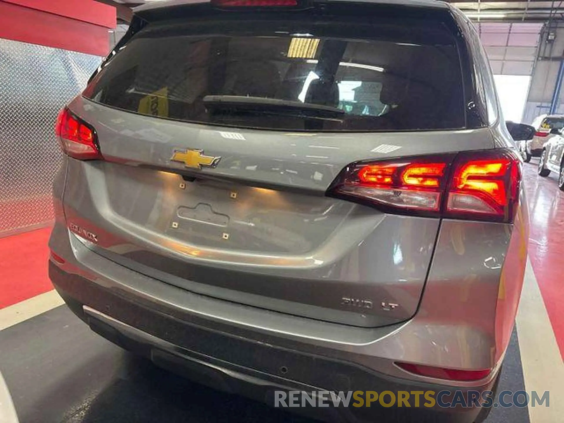 10 Photograph of a damaged car 3GNAXTEG9PL253331 CHEVROLET EQUINOX 2023
