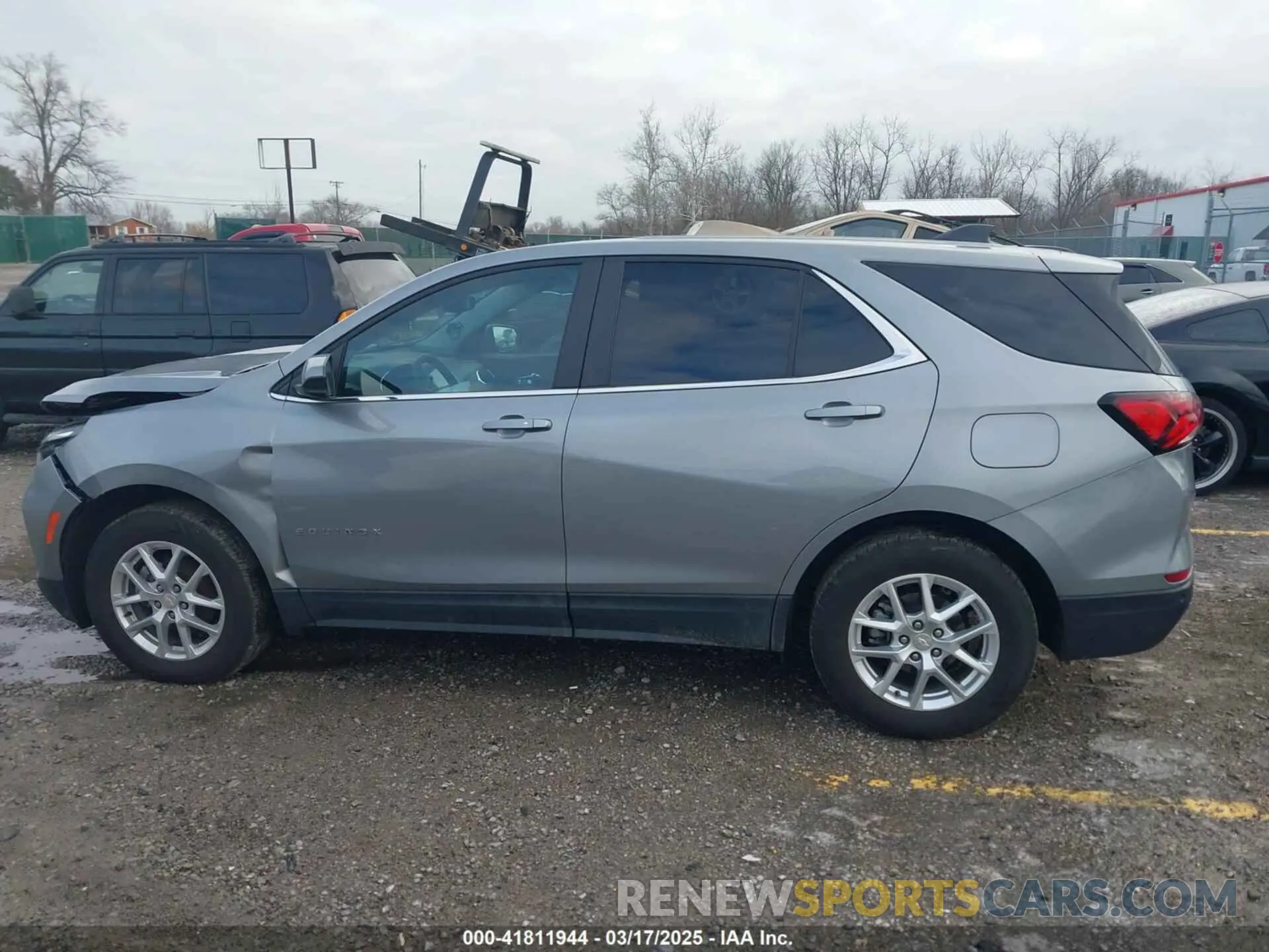 14 Photograph of a damaged car 3GNAXTEG9PL270405 CHEVROLET EQUINOX 2023