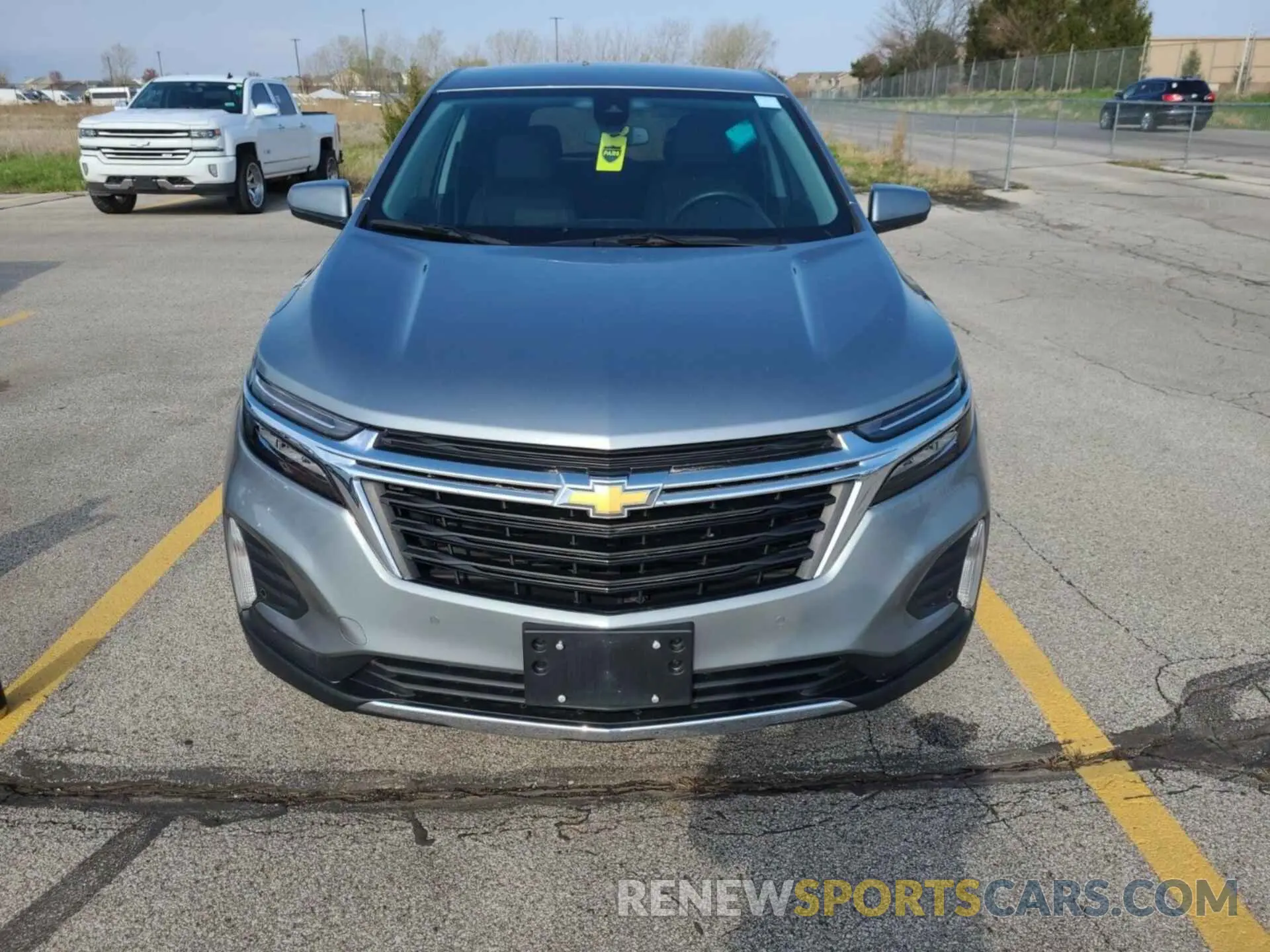 18 Photograph of a damaged car 3GNAXTEG9PS209268 CHEVROLET EQUINOX 2023