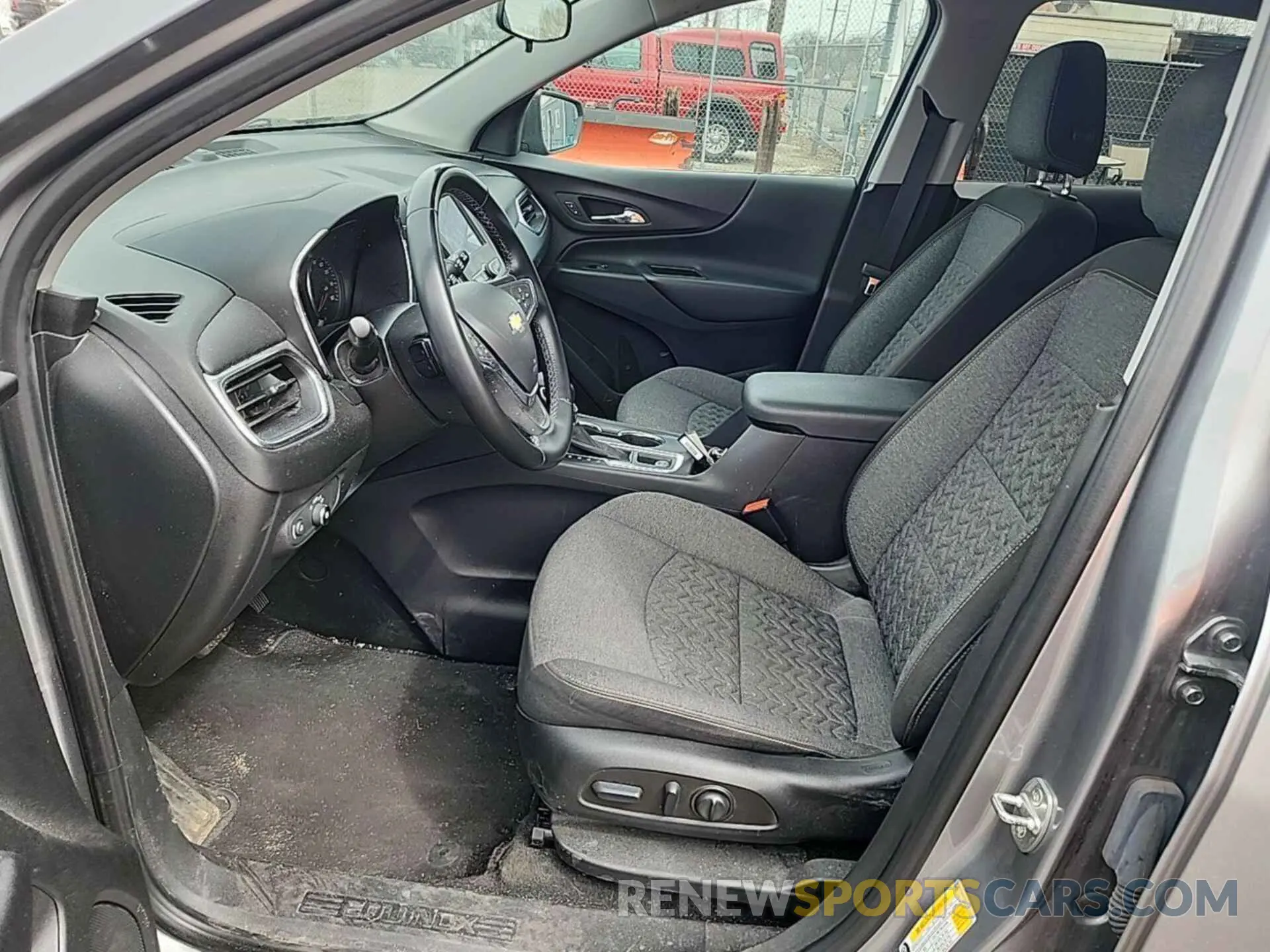 9 Photograph of a damaged car 3GNAXTEGXPL131626 CHEVROLET EQUINOX 2023