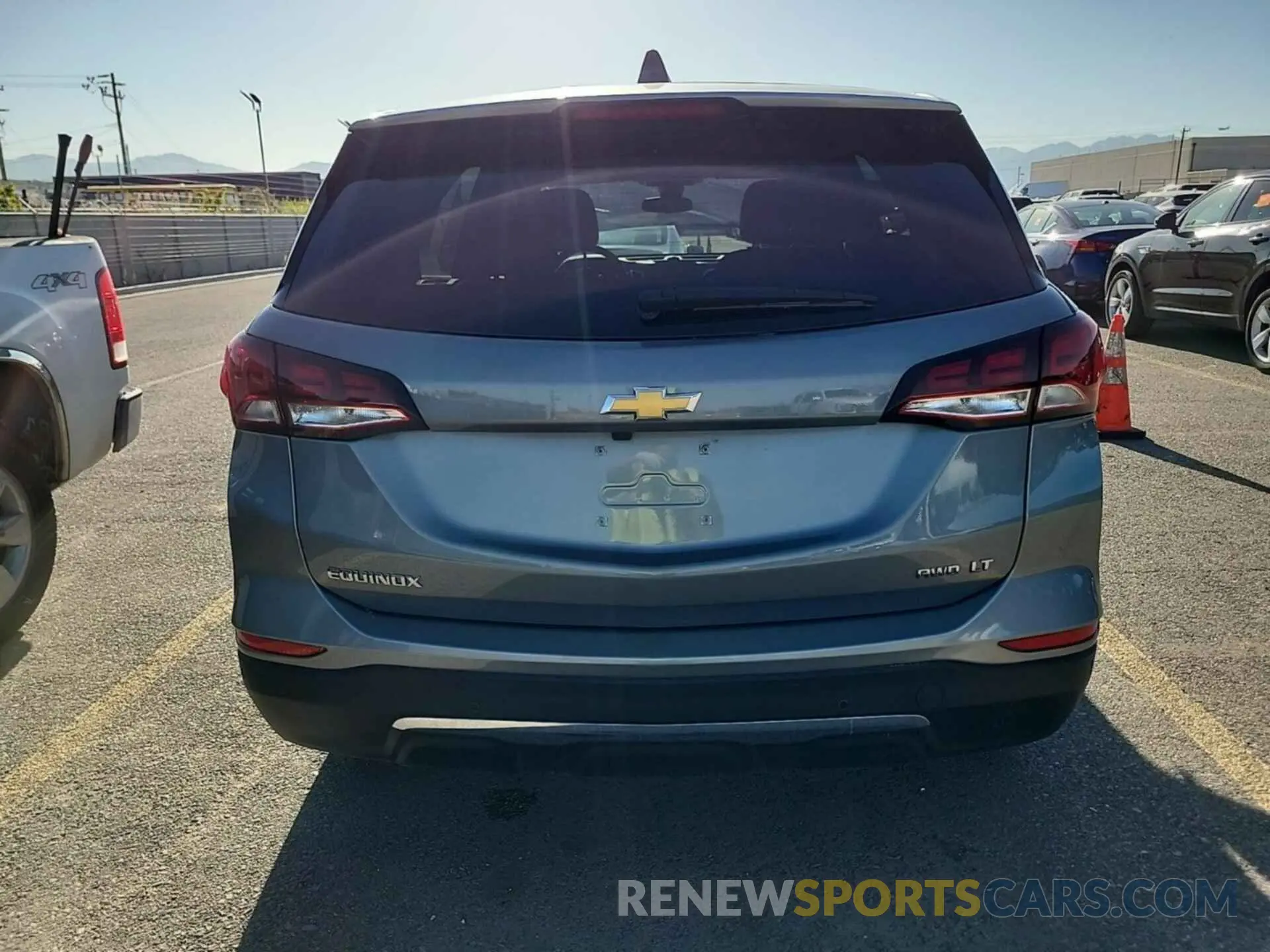 2 Photograph of a damaged car 3GNAXTEGXPL131660 CHEVROLET EQUINOX 2023