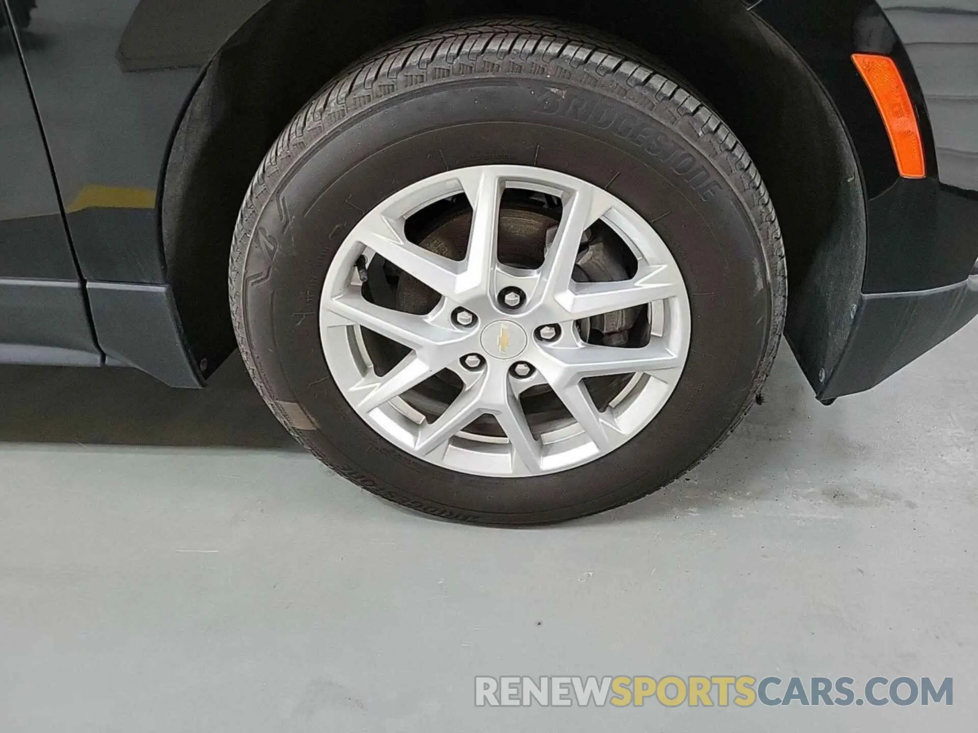 19 Photograph of a damaged car 3GNAXTEGXPL136003 CHEVROLET EQUINOX 2023
