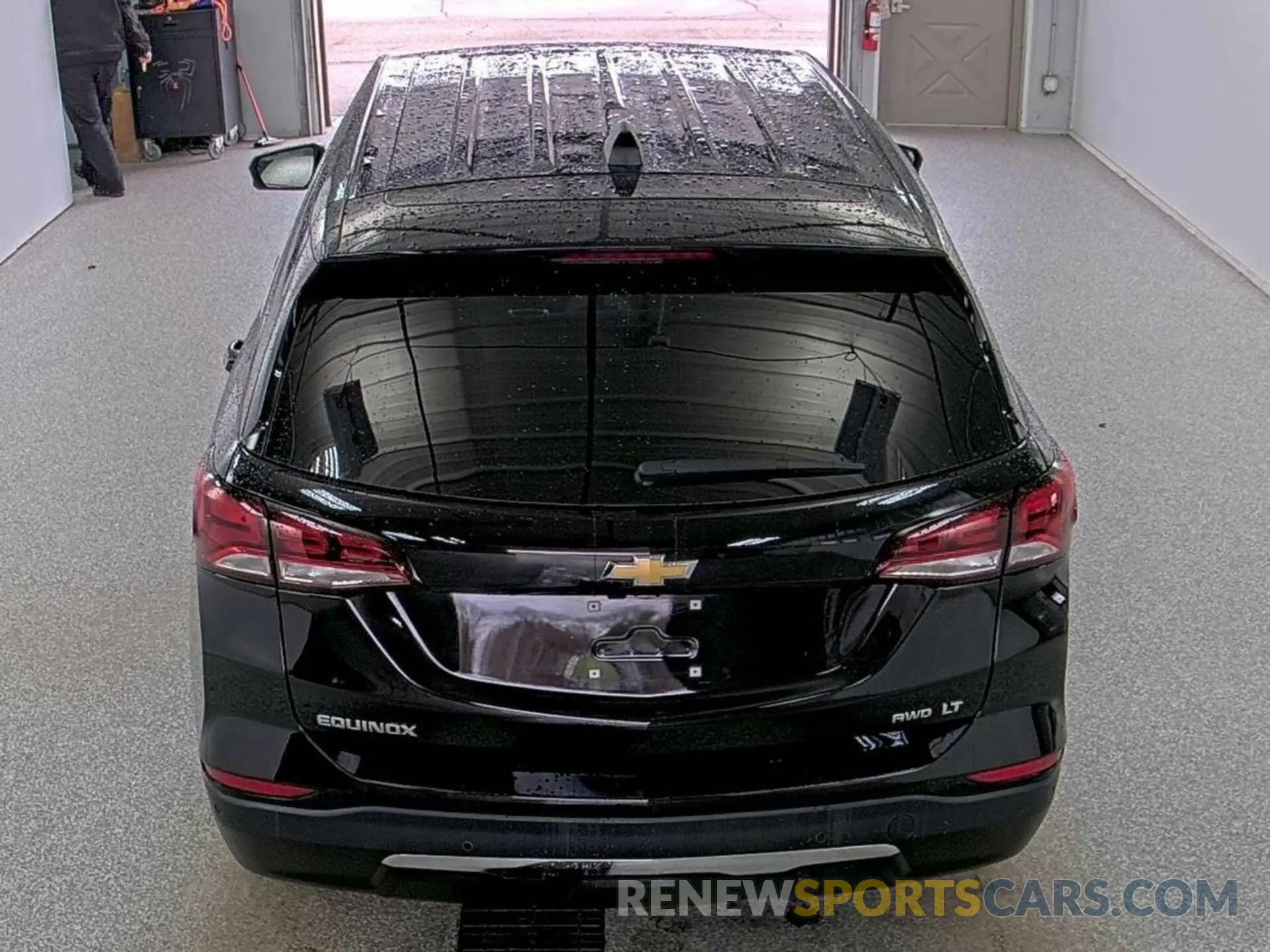 31 Photograph of a damaged car 3GNAXTEGXPL136003 CHEVROLET EQUINOX 2023