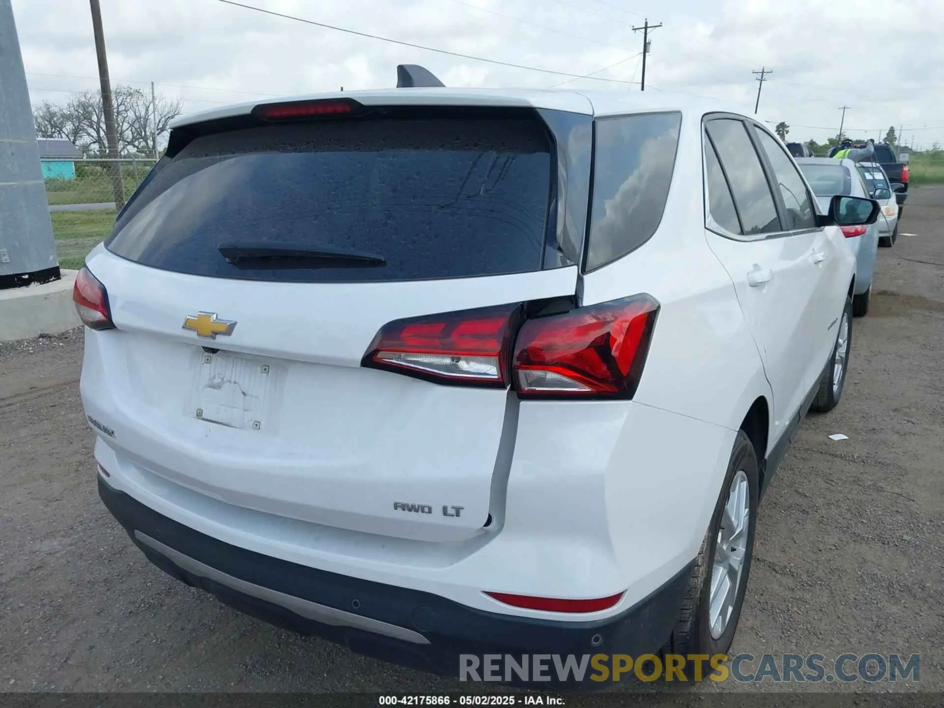 4 Photograph of a damaged car 3GNAXTEGXPL245156 CHEVROLET EQUINOX 2023