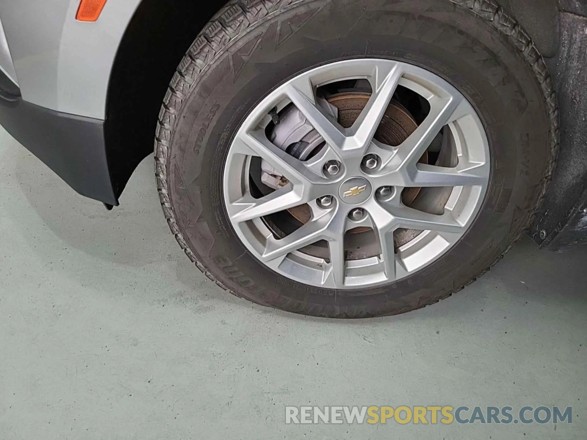 26 Photograph of a damaged car 3GNAXTEGXPL252673 CHEVROLET EQUINOX 2023