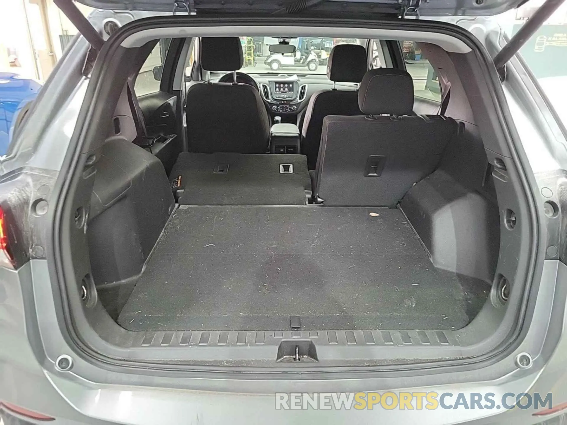 34 Photograph of a damaged car 3GNAXTEGXPL252673 CHEVROLET EQUINOX 2023