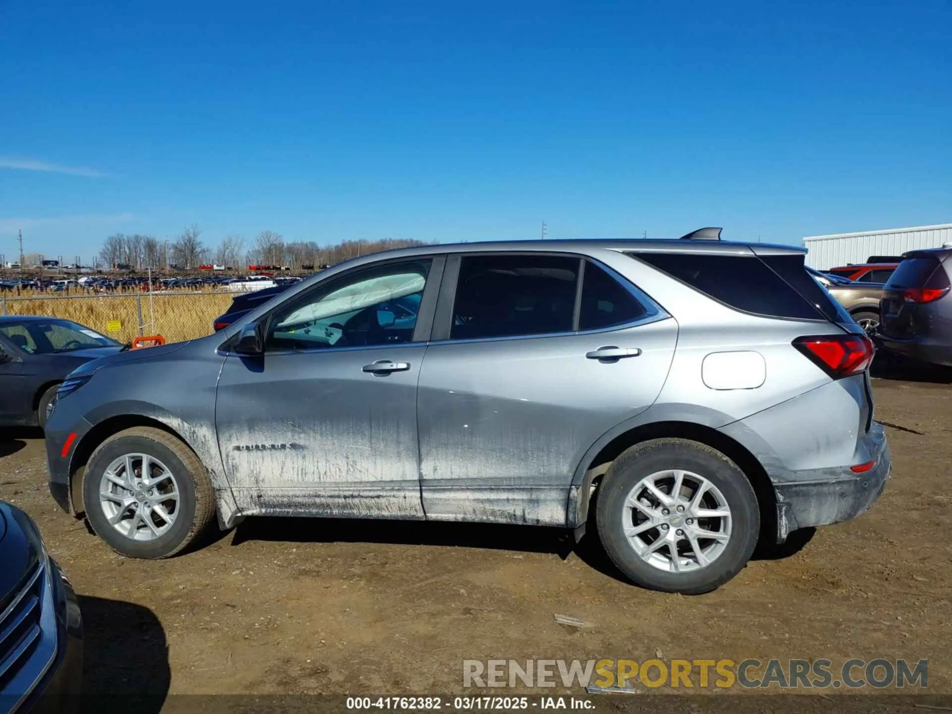 14 Photograph of a damaged car 3GNAXTEGXPS166026 CHEVROLET EQUINOX 2023