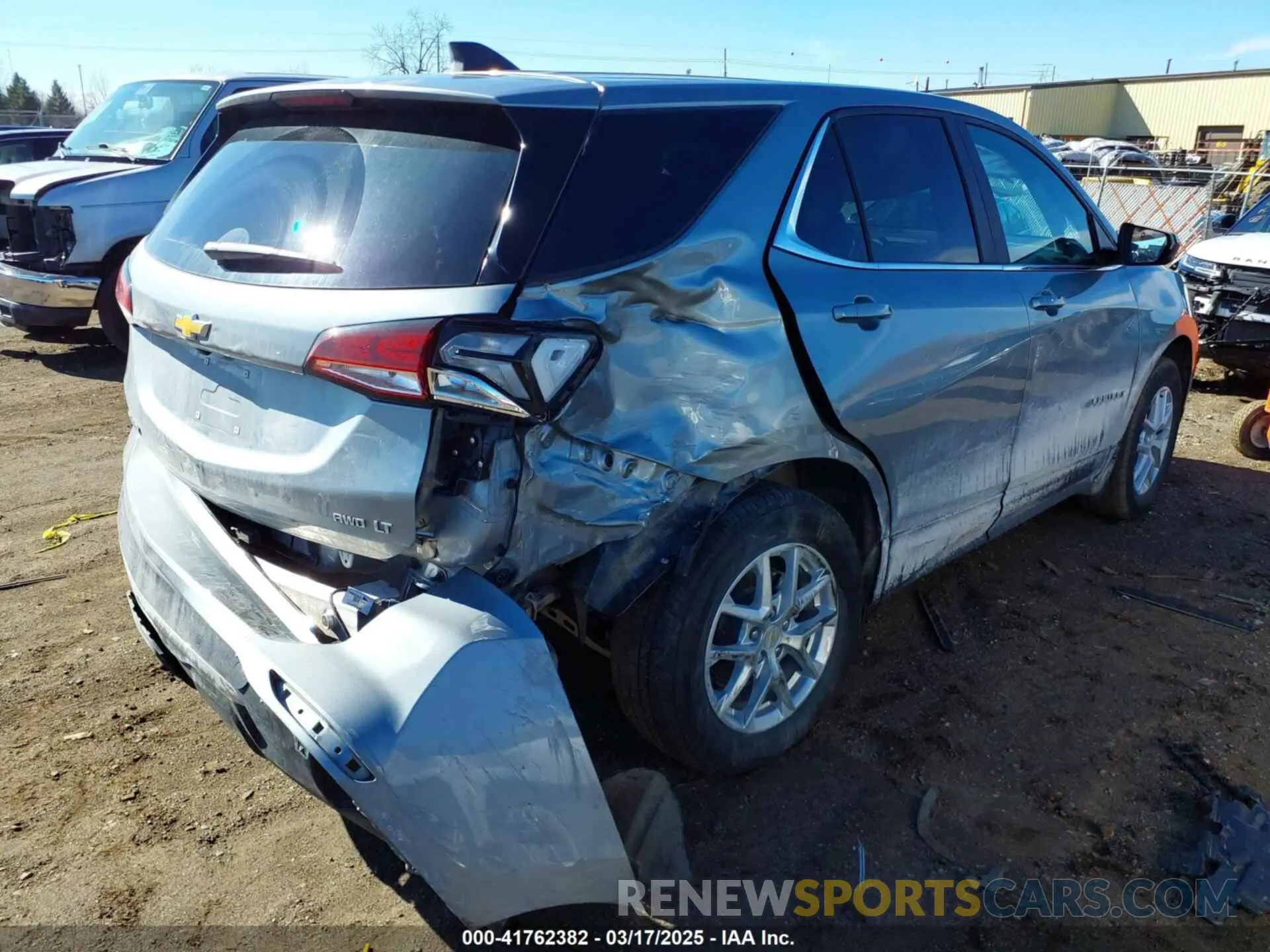 4 Photograph of a damaged car 3GNAXTEGXPS166026 CHEVROLET EQUINOX 2023