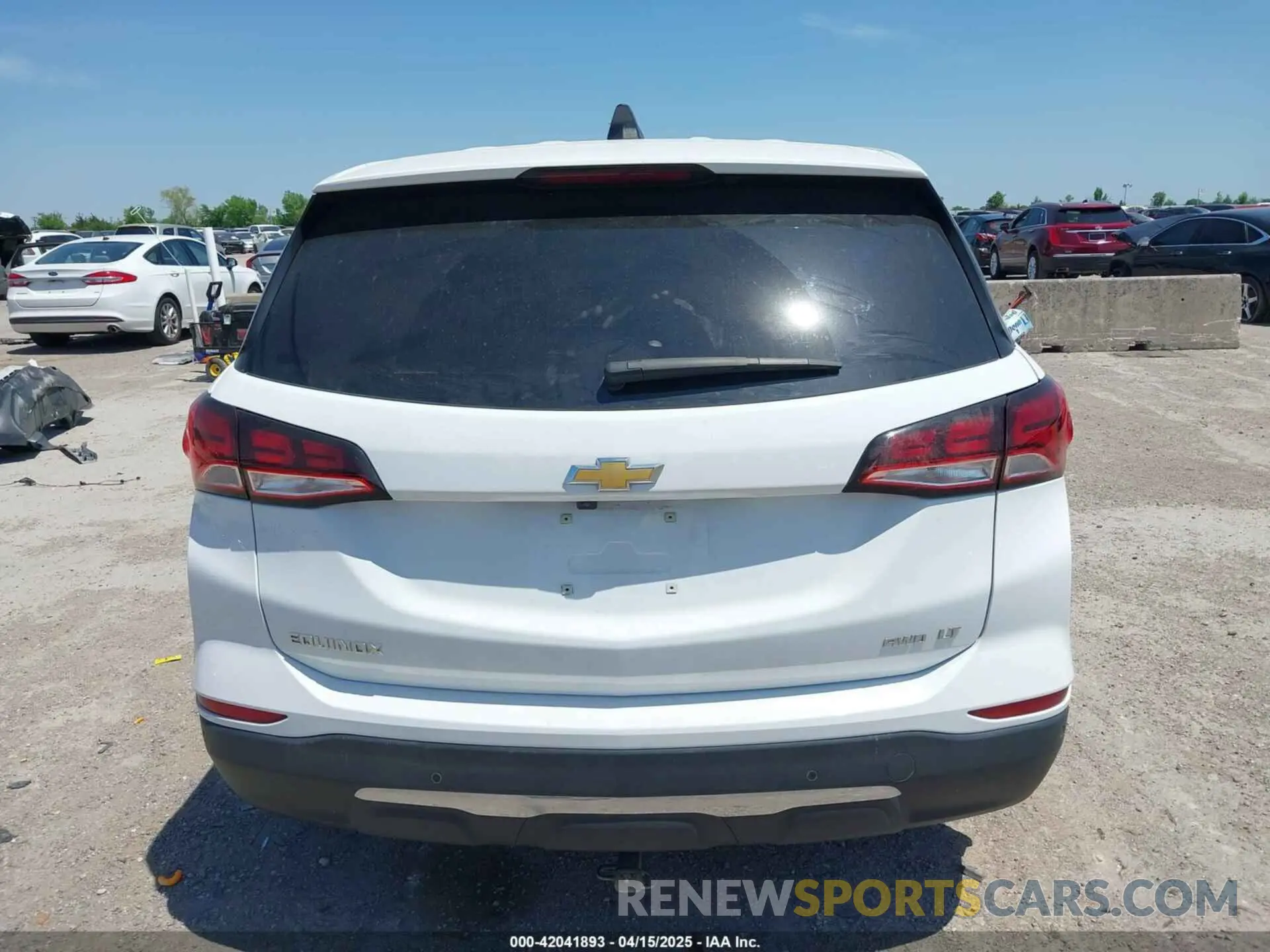 17 Photograph of a damaged car 3GNAXTEGXPS166334 CHEVROLET EQUINOX 2023