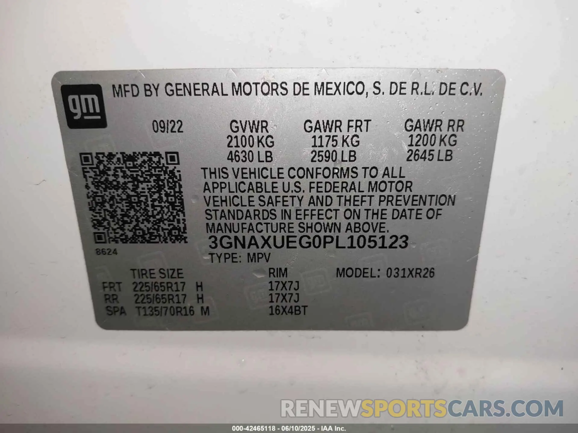 9 Photograph of a damaged car 3GNAXUEG0PL105123 CHEVROLET EQUINOX 2023