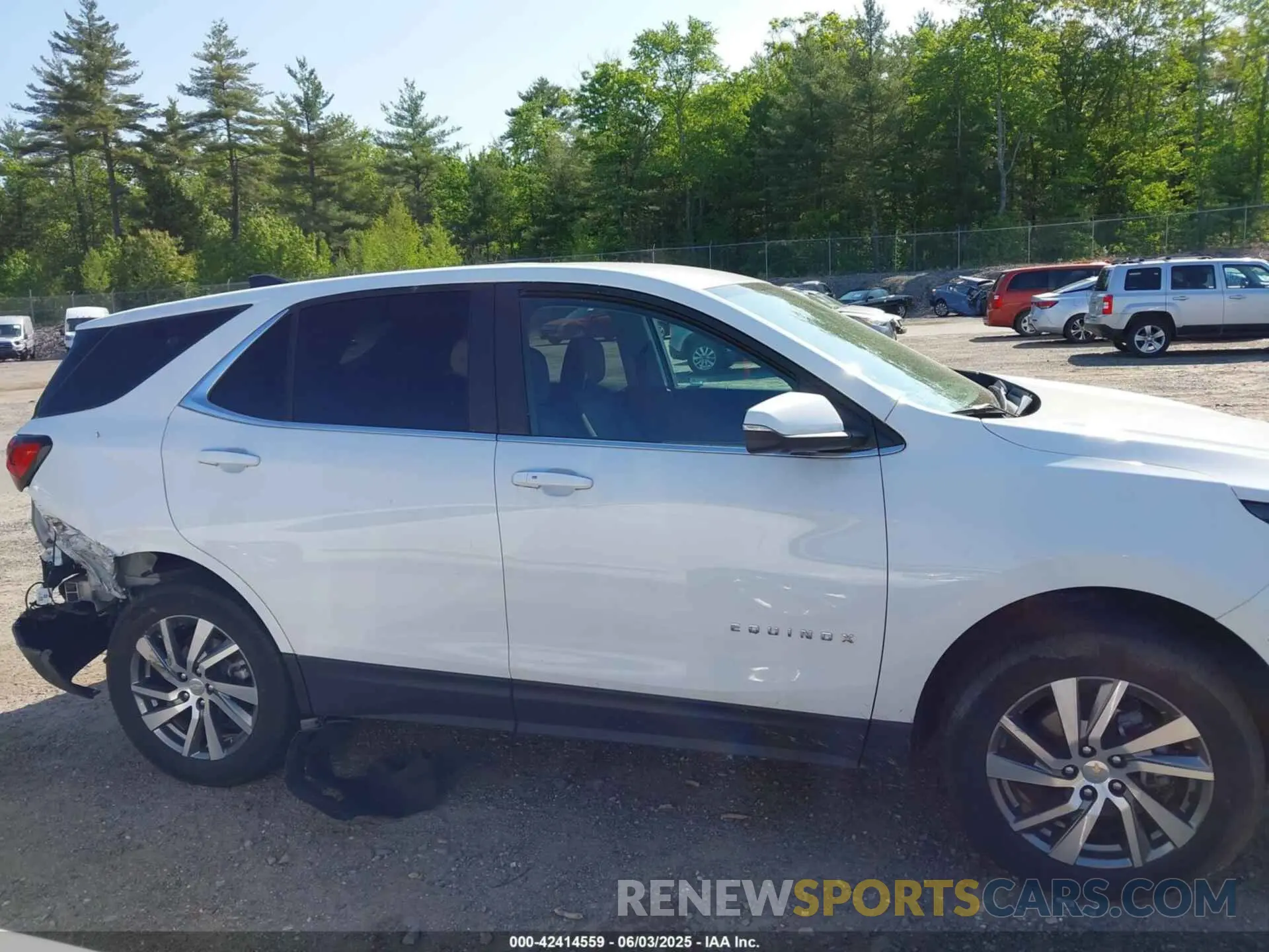 13 Photograph of a damaged car 3GNAXUEG0PL111178 CHEVROLET EQUINOX 2023